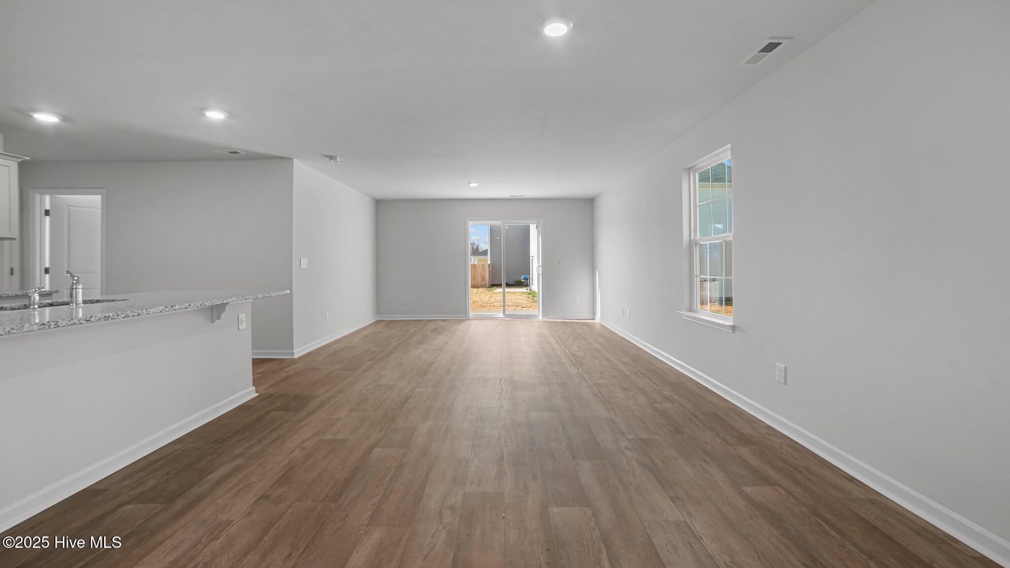 200 Olive Branch Street Property Photo 4