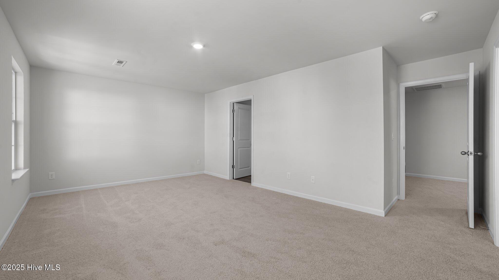 200 Olive Branch Street Property Photo 16