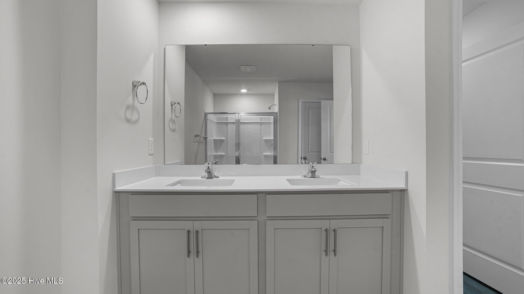 200 Olive Branch Street Property Photo 17