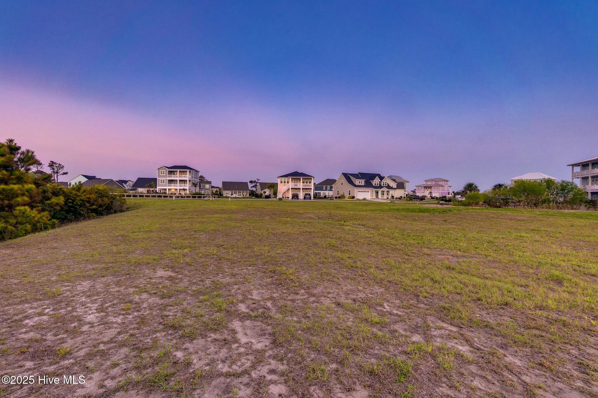 614 Fishermans Point Property Photo 21