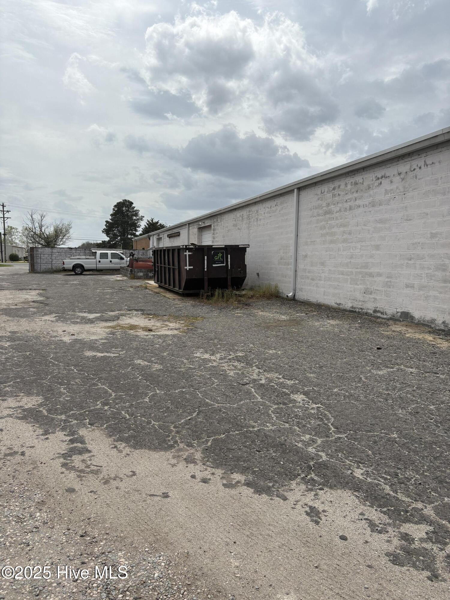 160 Peanut Drive Property Photo 4