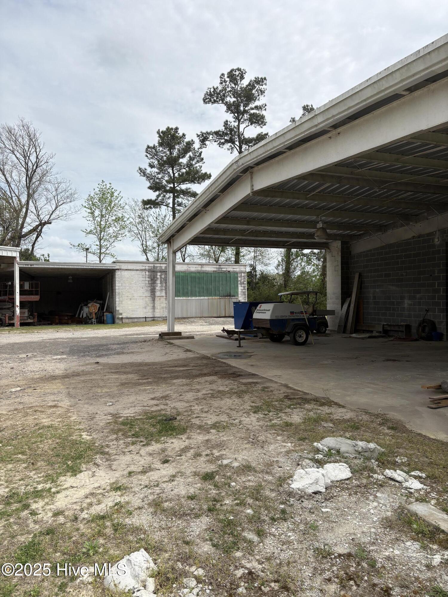 160 Peanut Drive Property Photo 8