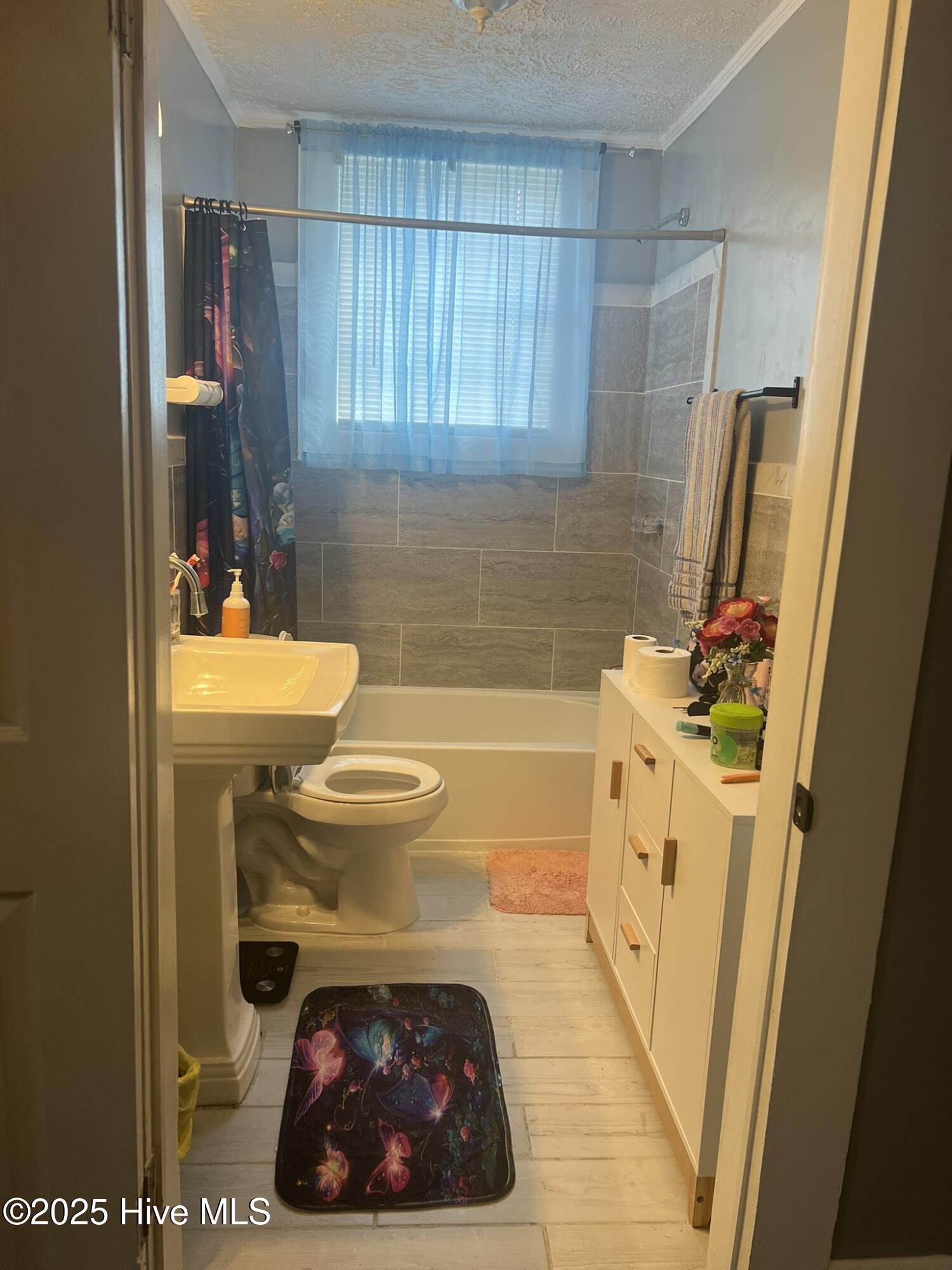 505 S Leslie Street Property Photo 11