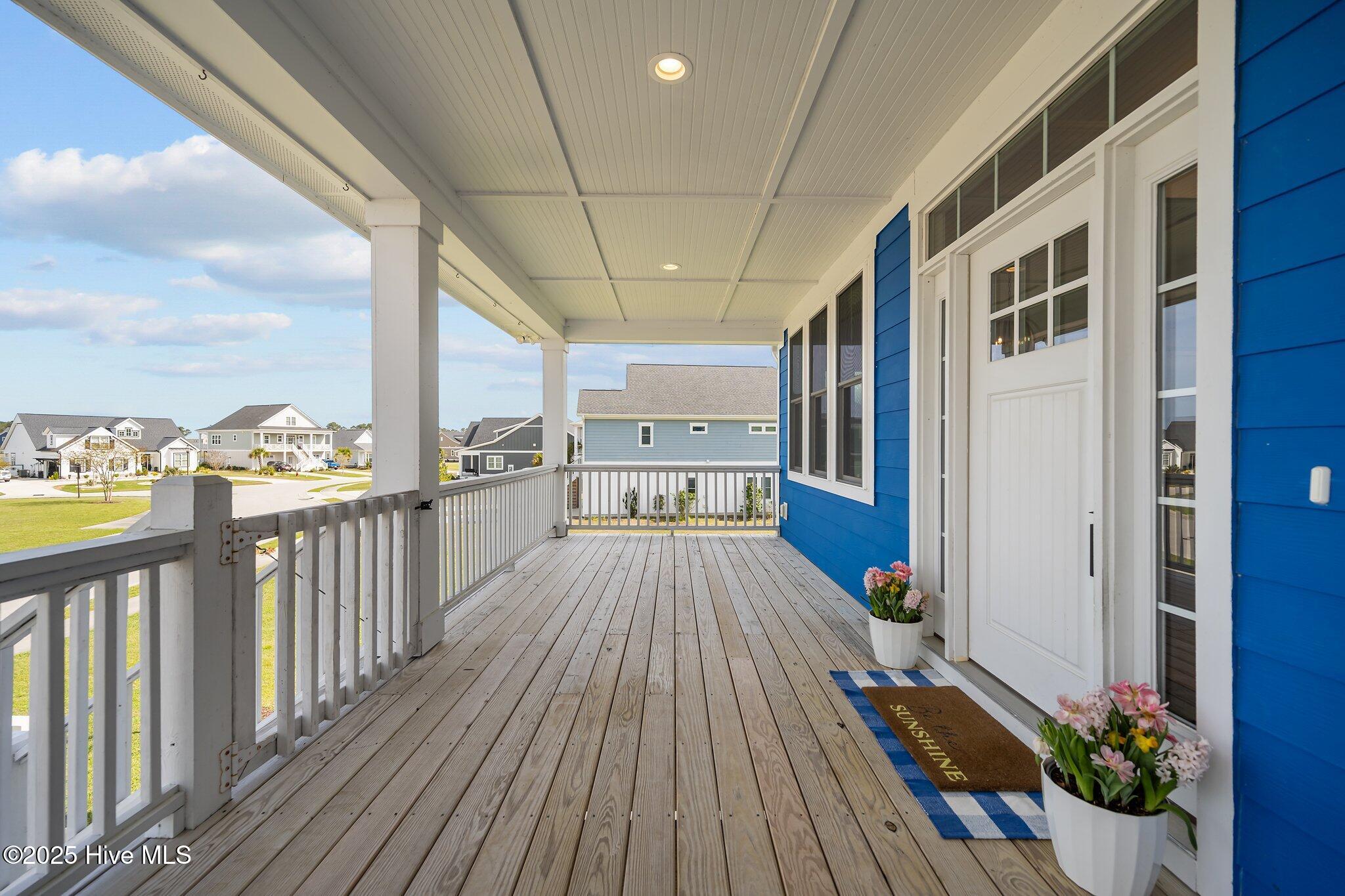 372 Summerhouse Drive Property Photo 4