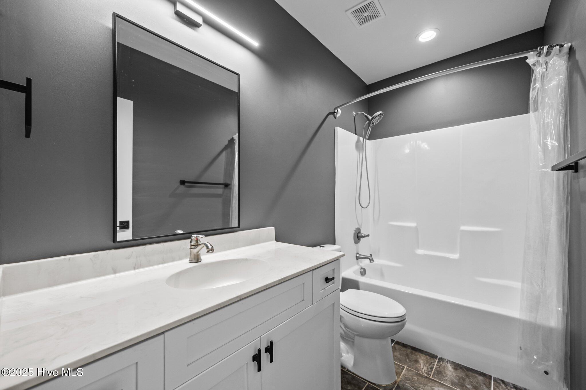 372 Summerhouse Drive Property Photo 38