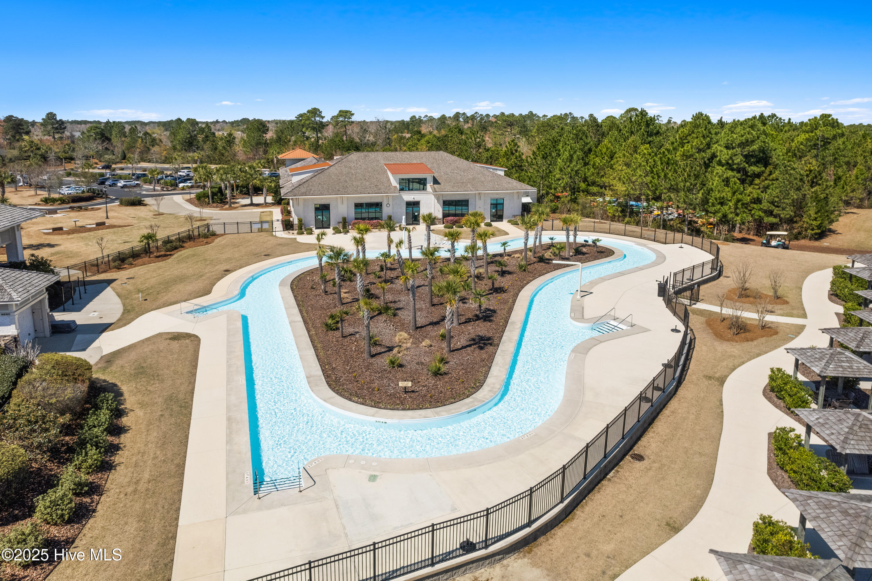 2197 Palm Pointe Property Photo 4