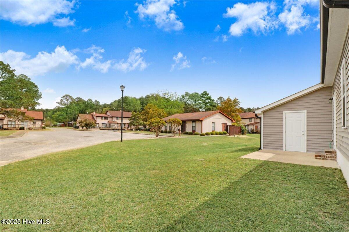 1500 S Taylor Street Property Photo 5