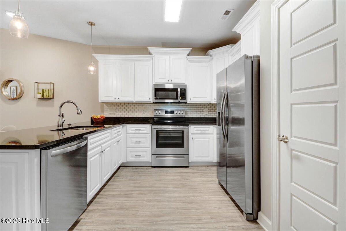 1500 S Taylor Street Property Photo 12