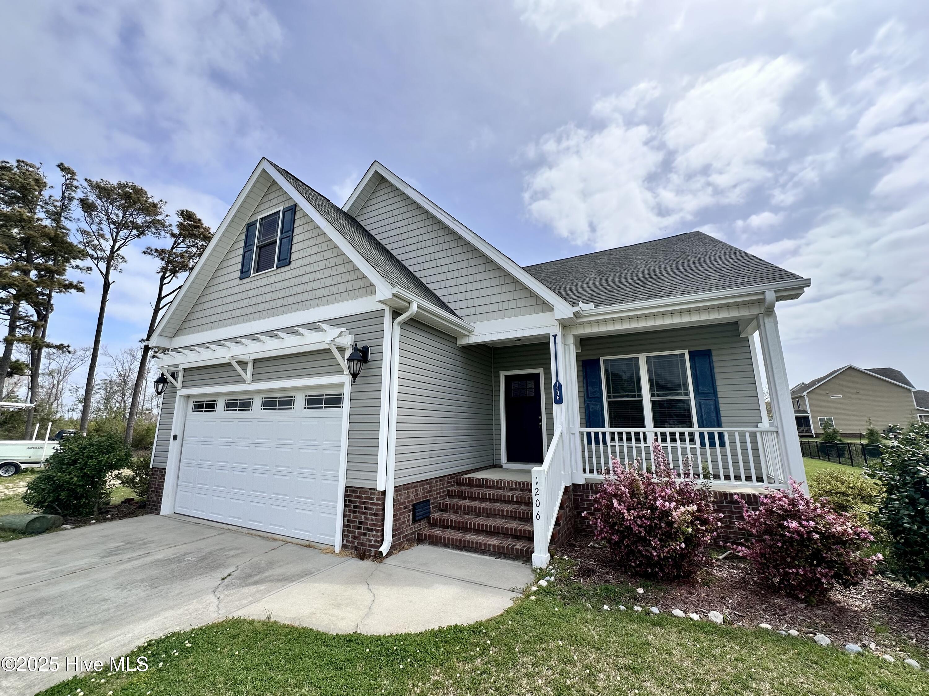 1206 Hidden Cove Avenue Property Photo