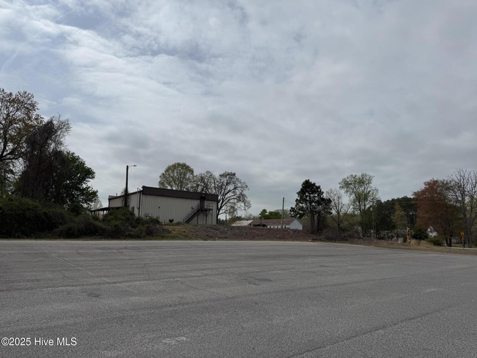 38437 Nc-561 Property Photo 17