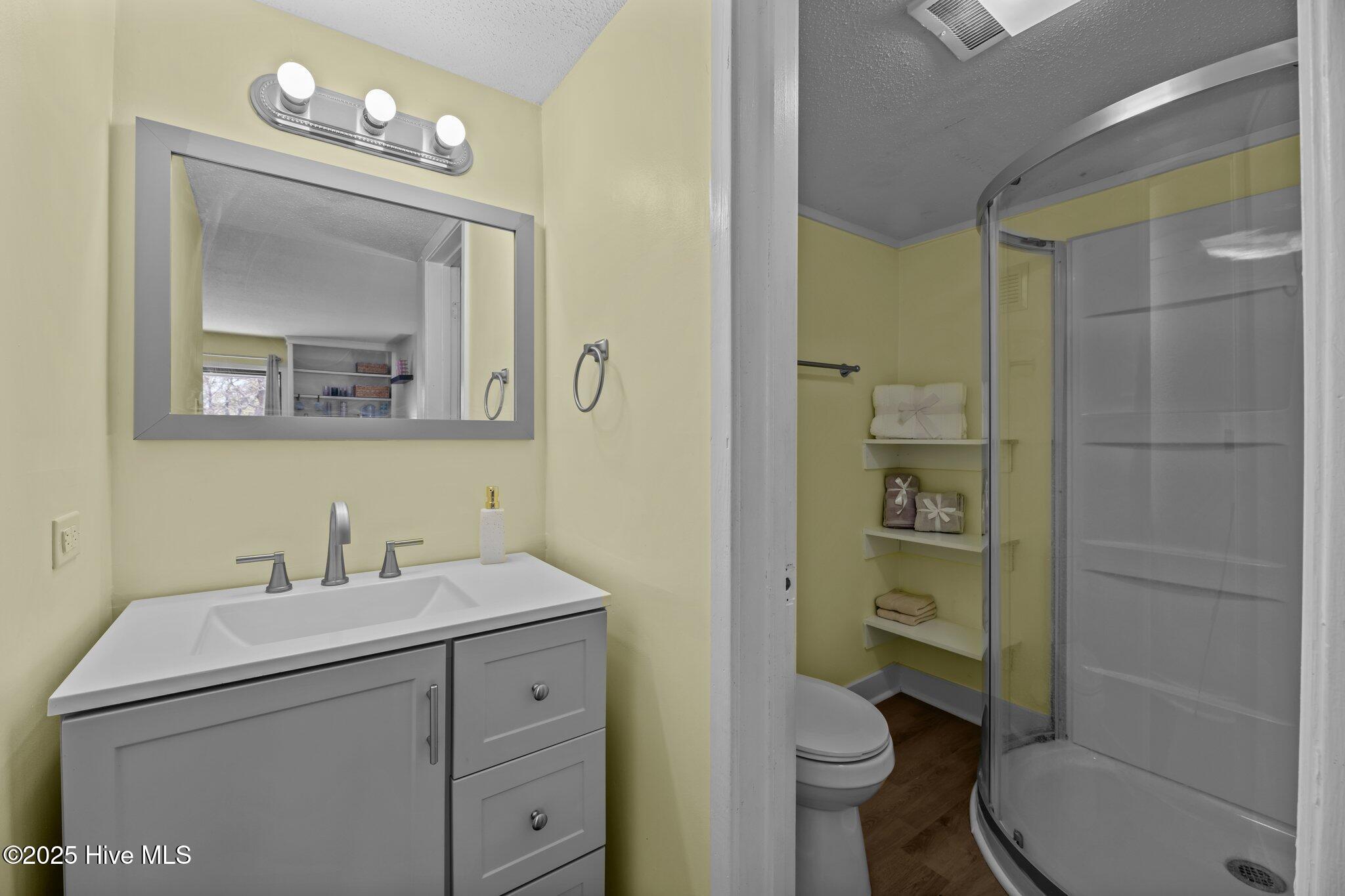 1410 Harbourside Drive 1409-1410 Property Photo 9