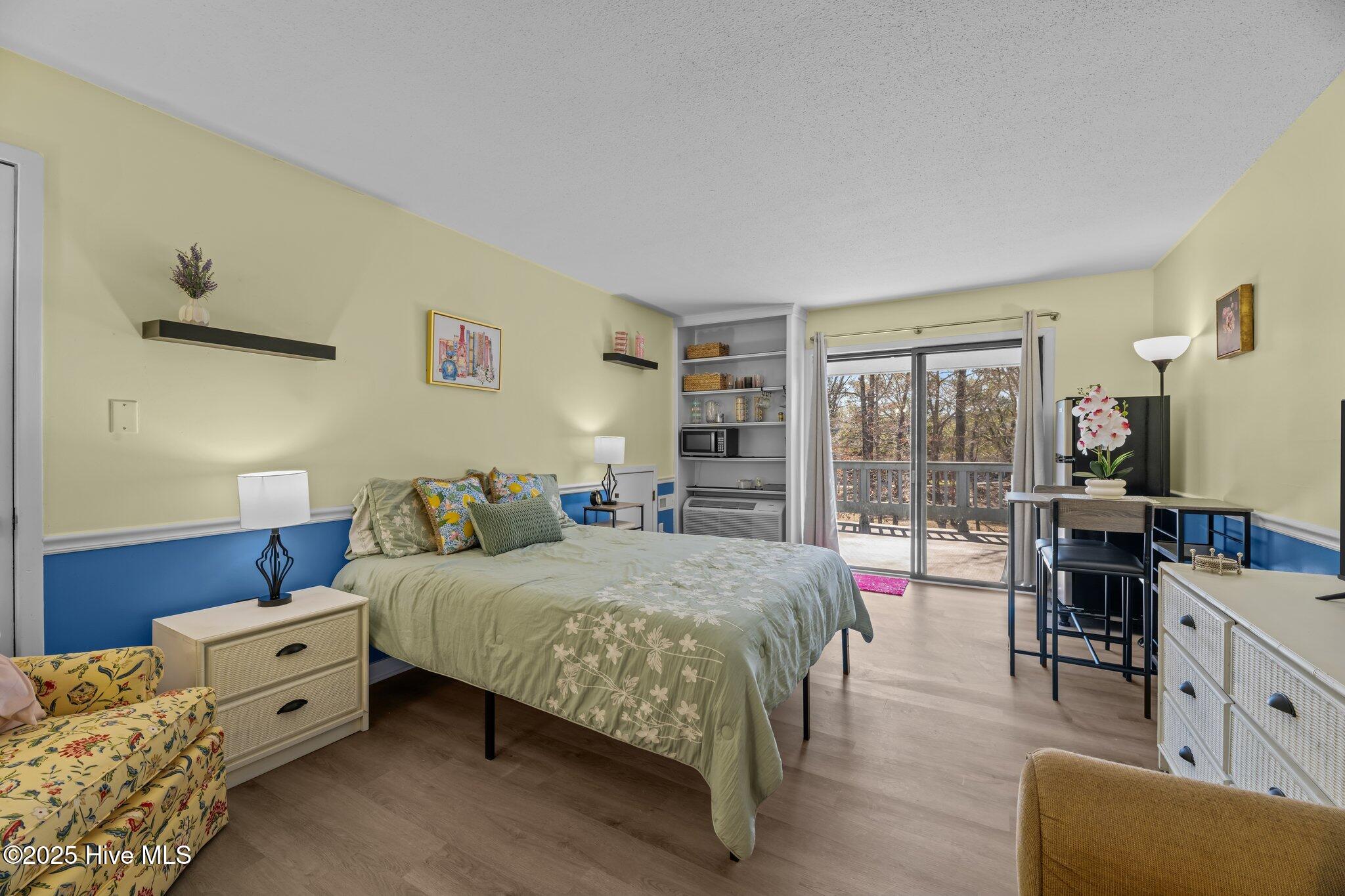 1410 Harbourside Drive 1409-1410 Property Photo 12