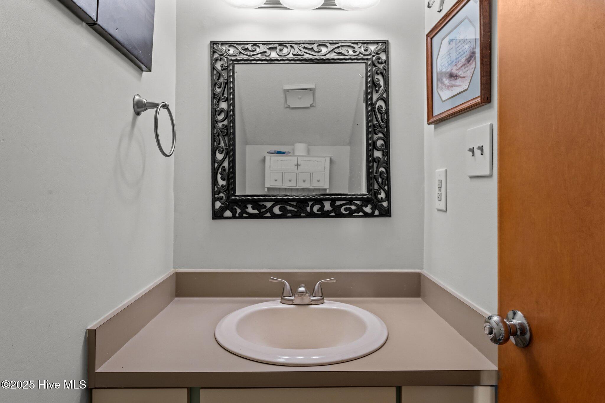 1410 Harbourside Drive 1409-1410 Property Photo 19