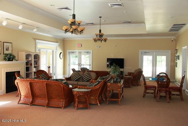 894 Hollybriar Drive Property Photo 5