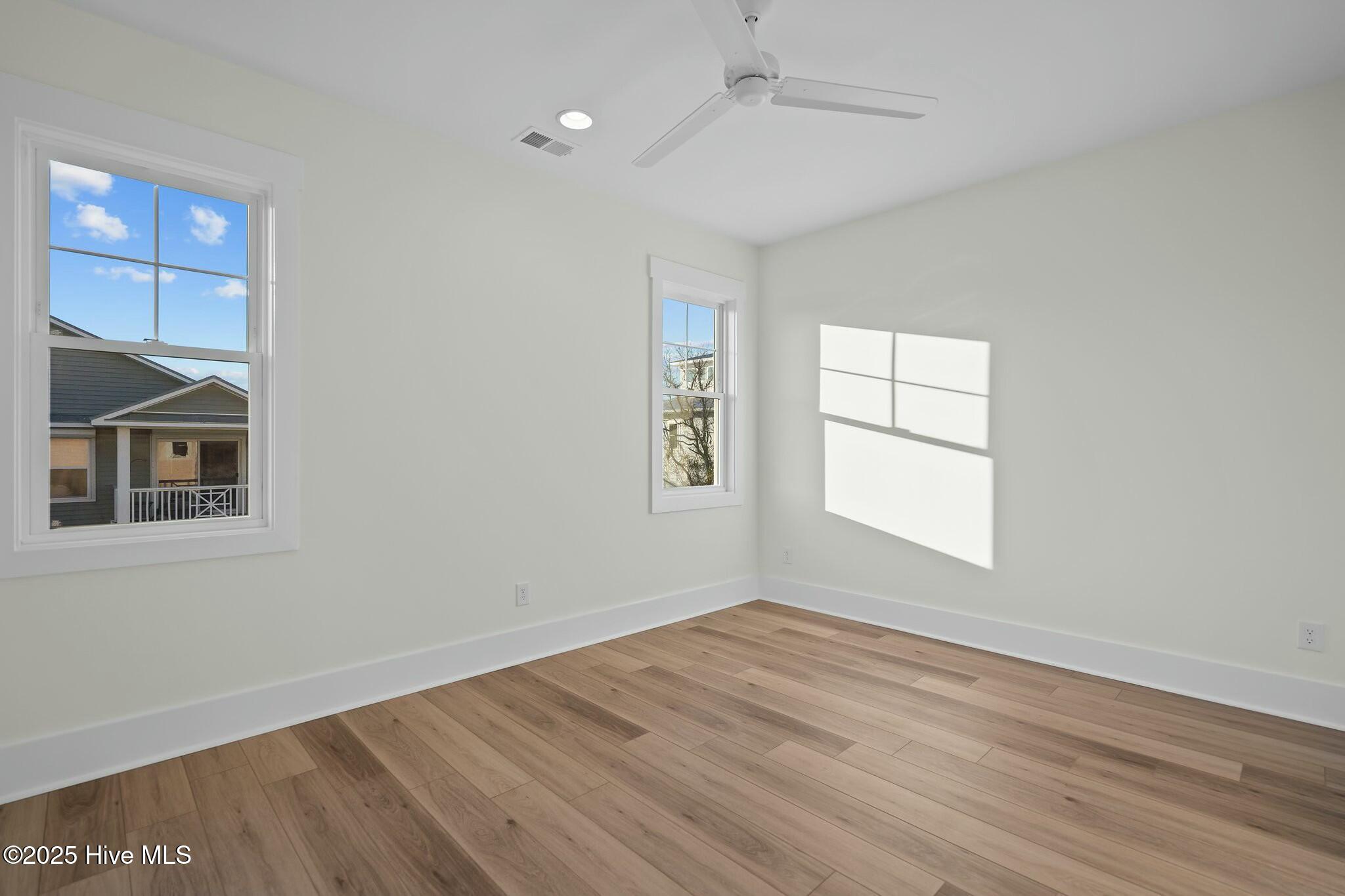 1118 Snapper Lane Property Photo 13