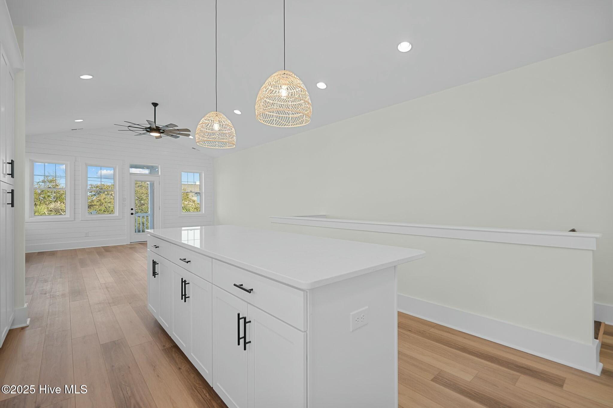 1118 Snapper Lane Property Photo 34