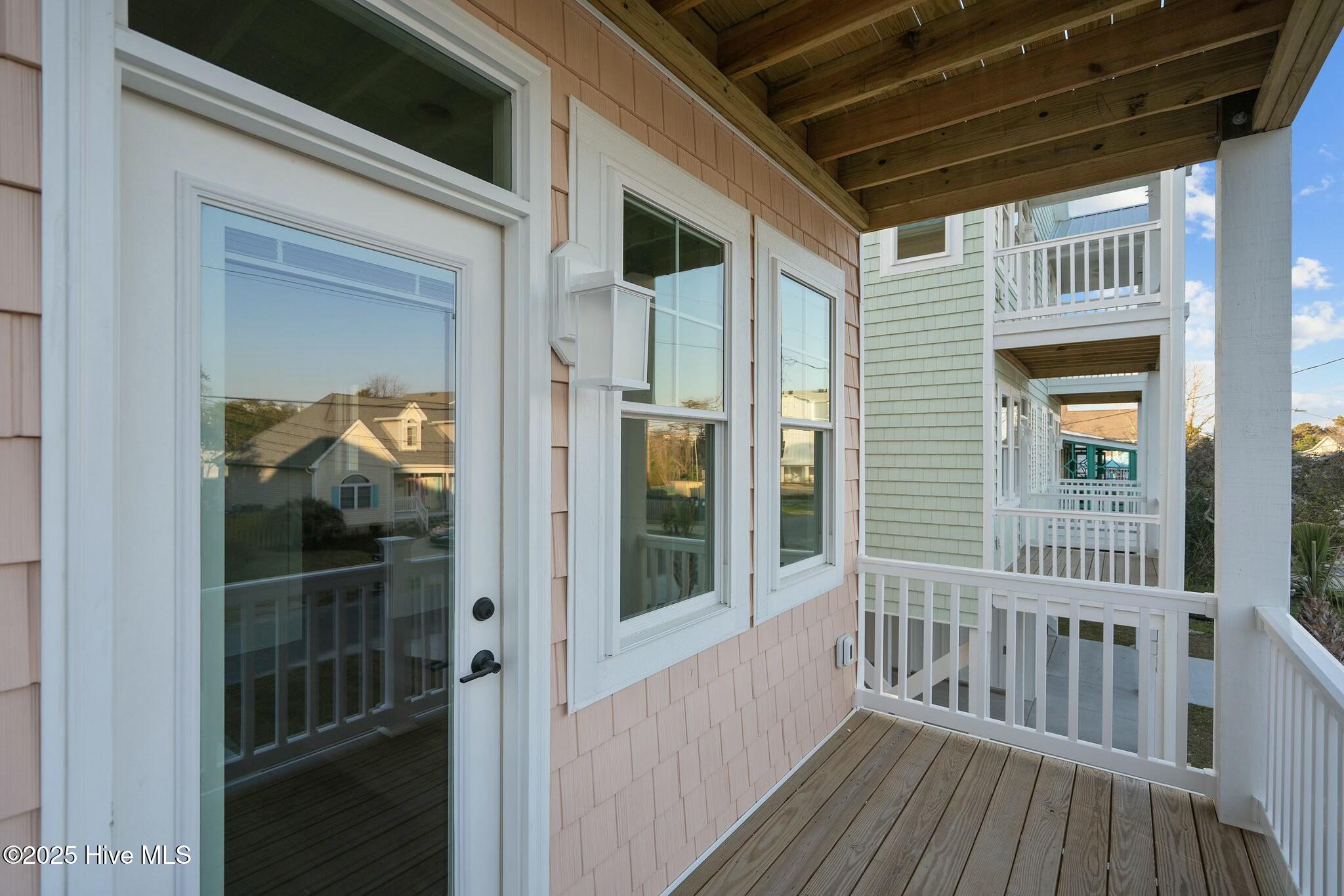 1118 Snapper Lane Property Photo 36