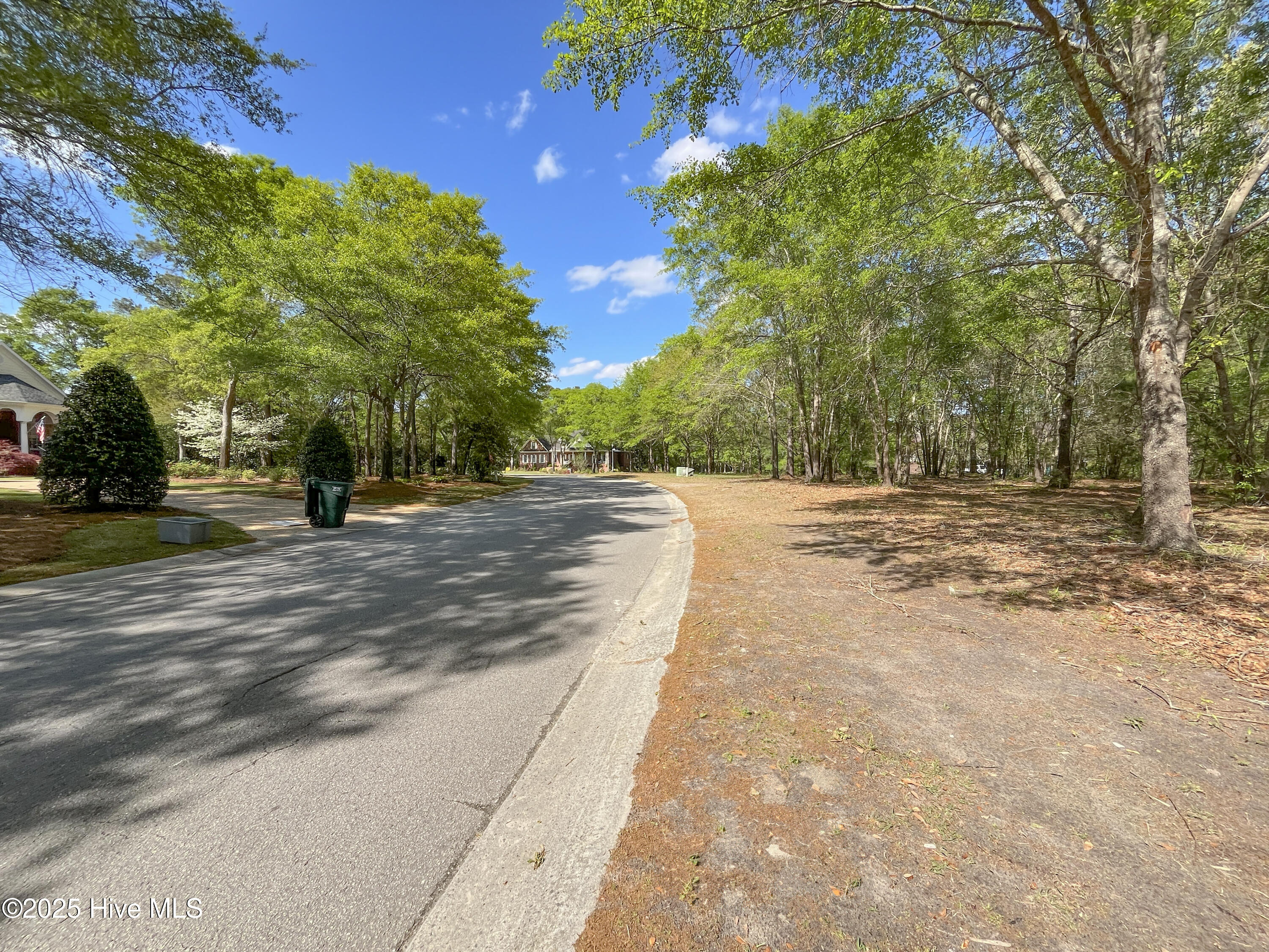 167 River Ridge Drive Property Photo 5