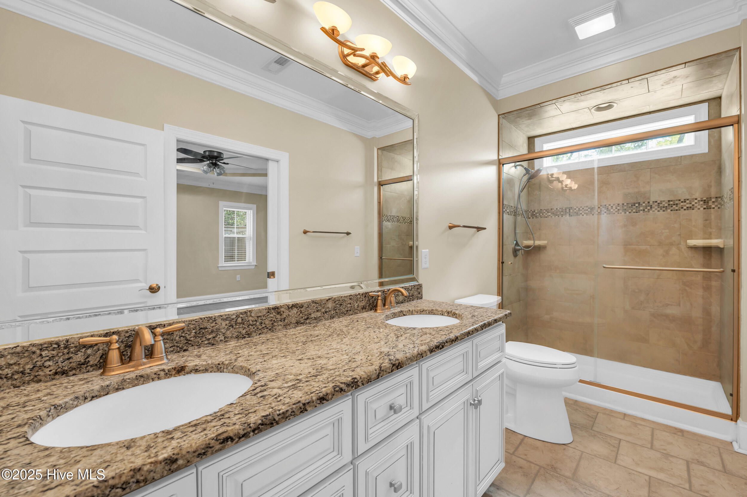 511 Spencer Farlow Drive Property Photo 11