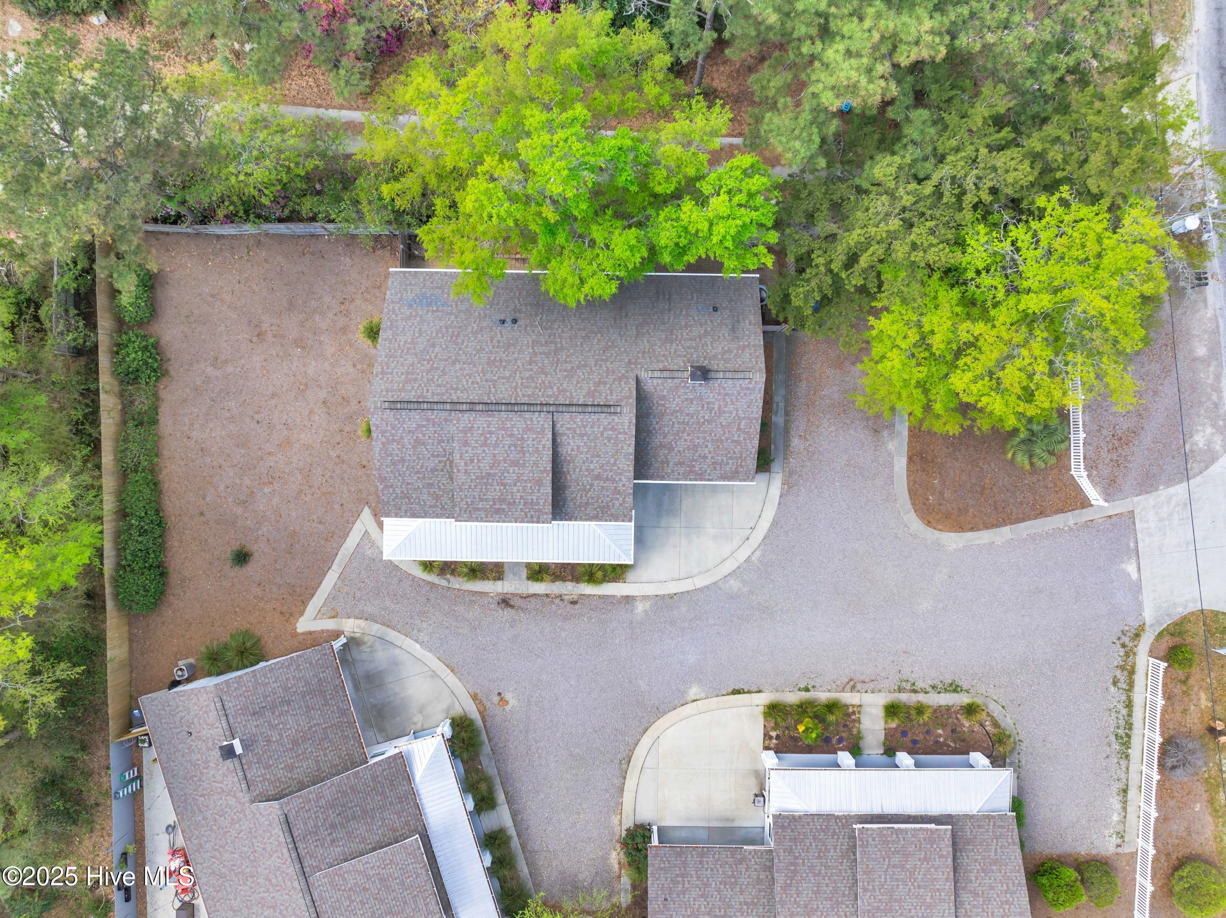 511 Spencer Farlow Drive Property Photo 20