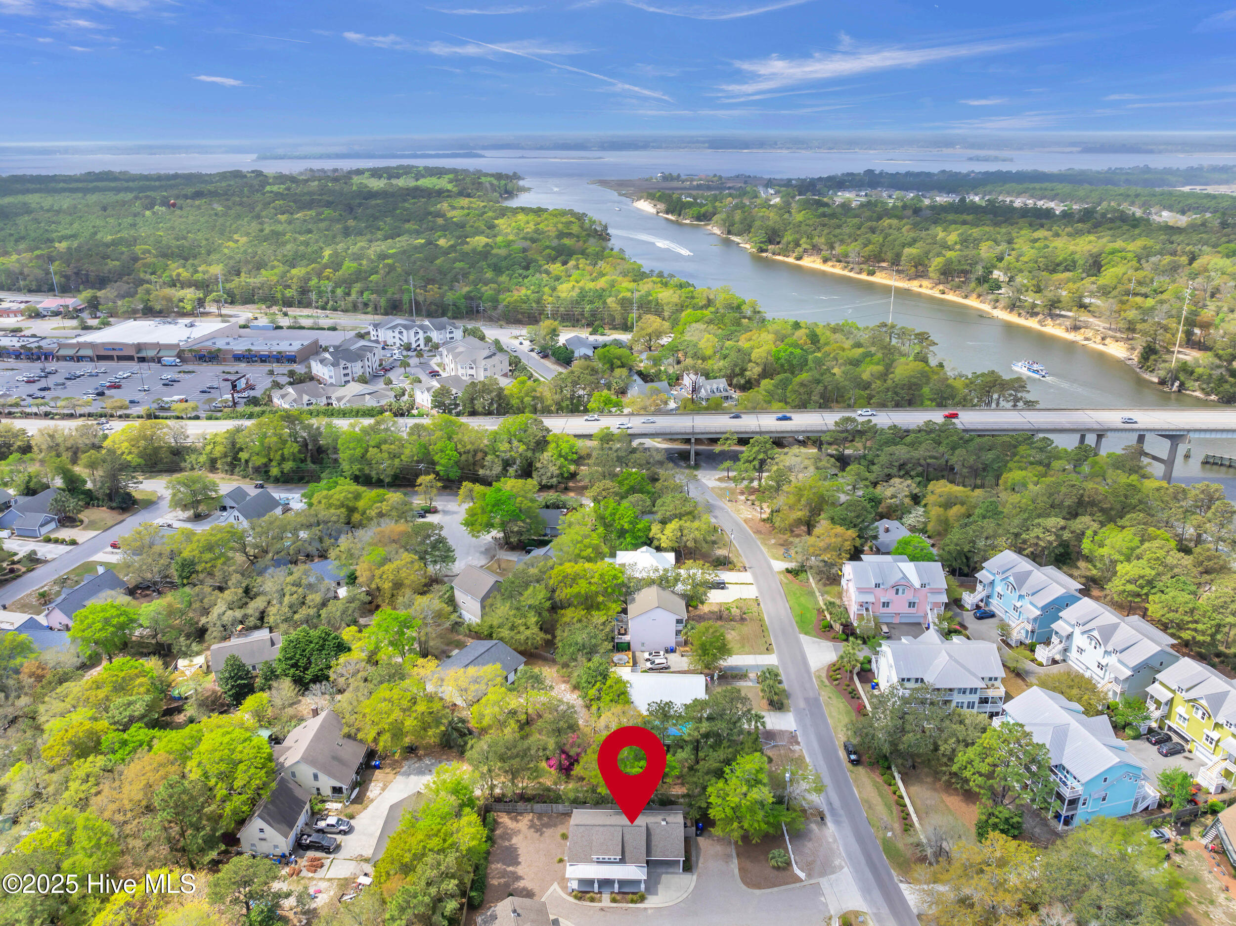 511 Spencer Farlow Drive Property Photo 21