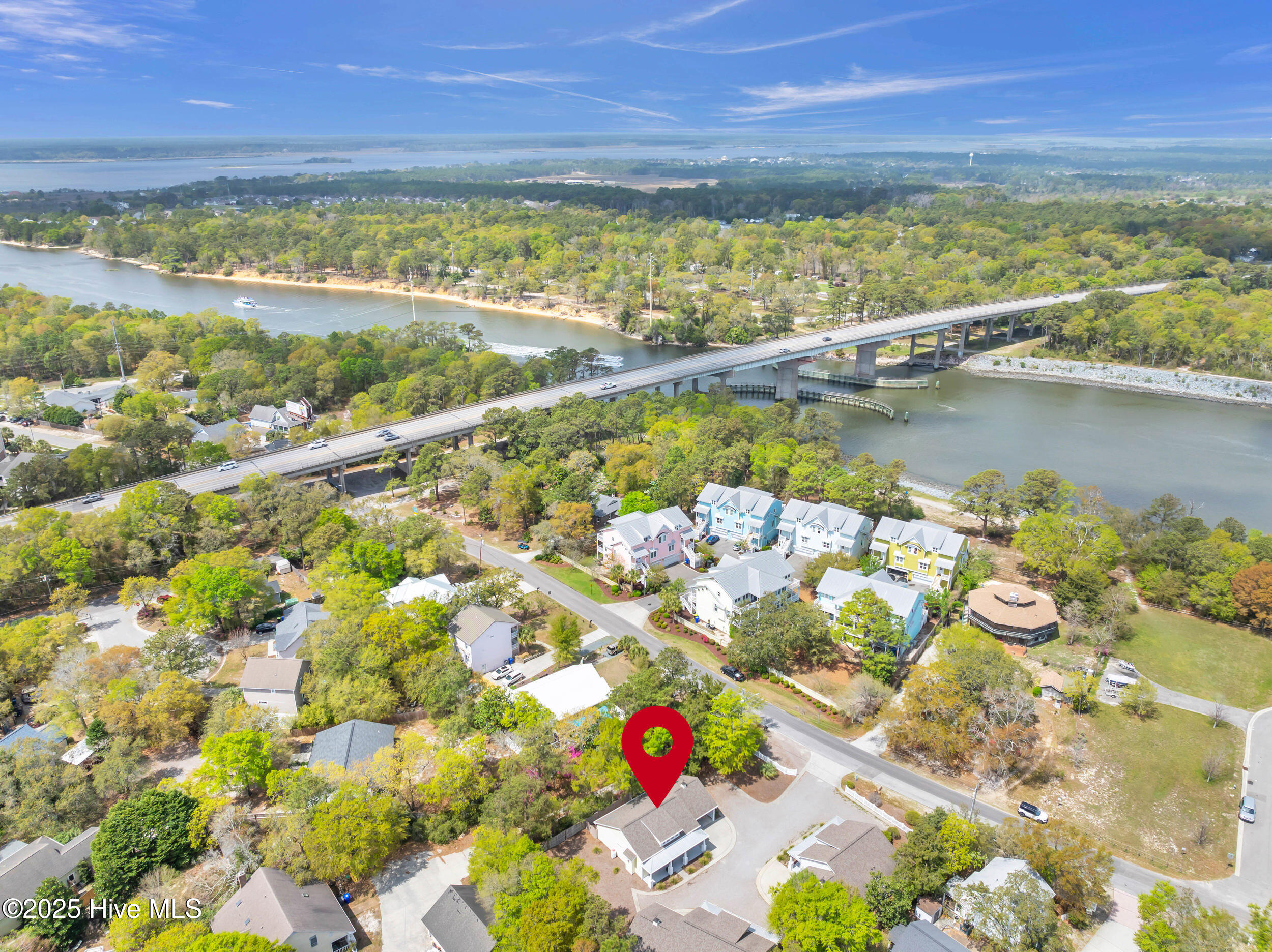 511 Spencer Farlow Drive Property Photo 25