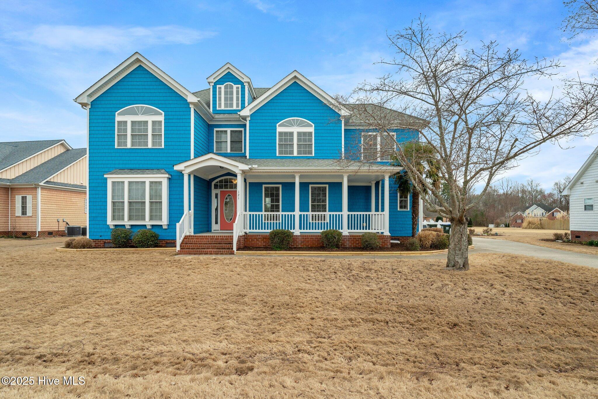 121 Bayside Drive Property Photo