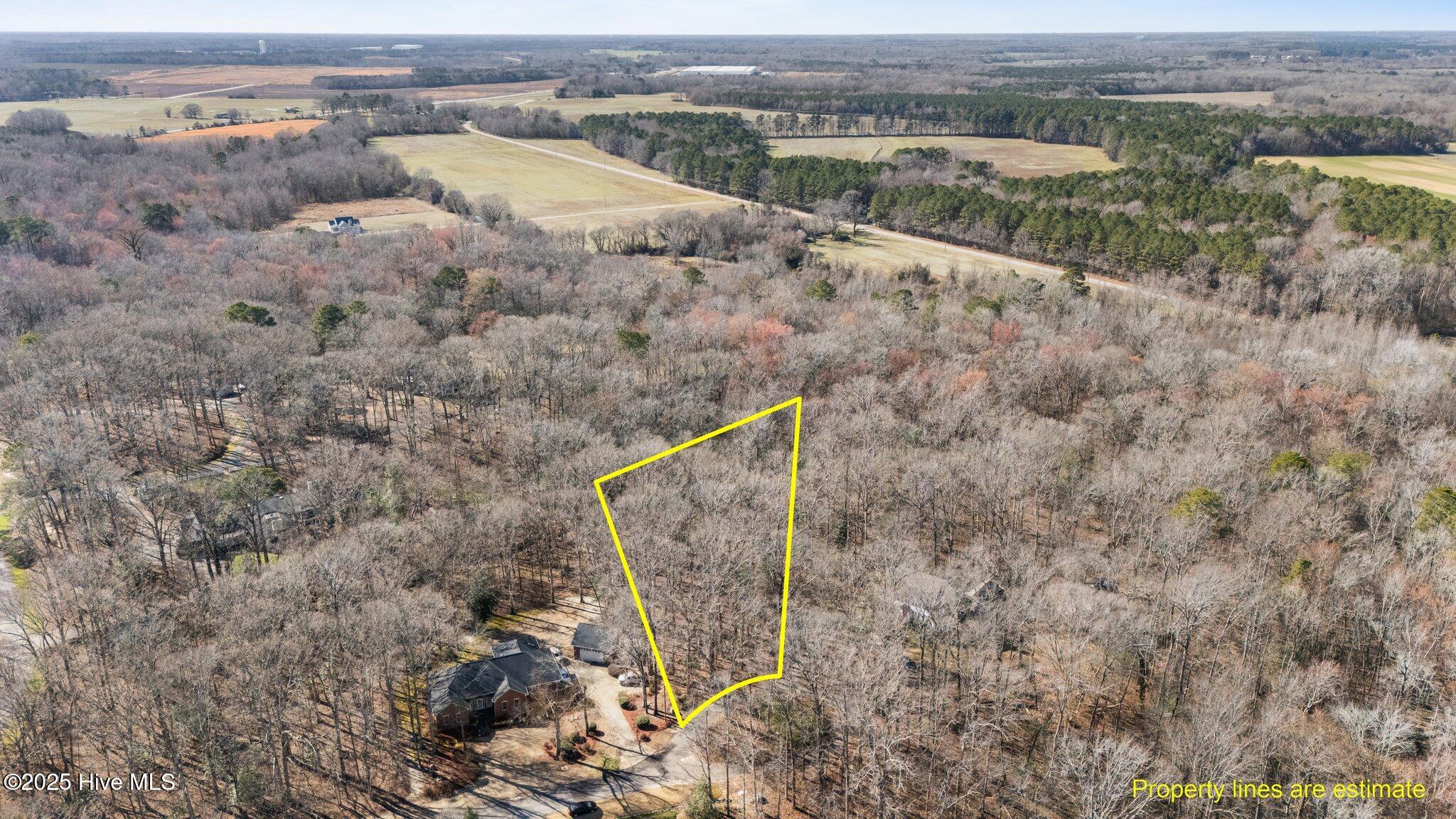 104 Briarwood Court Property Photo