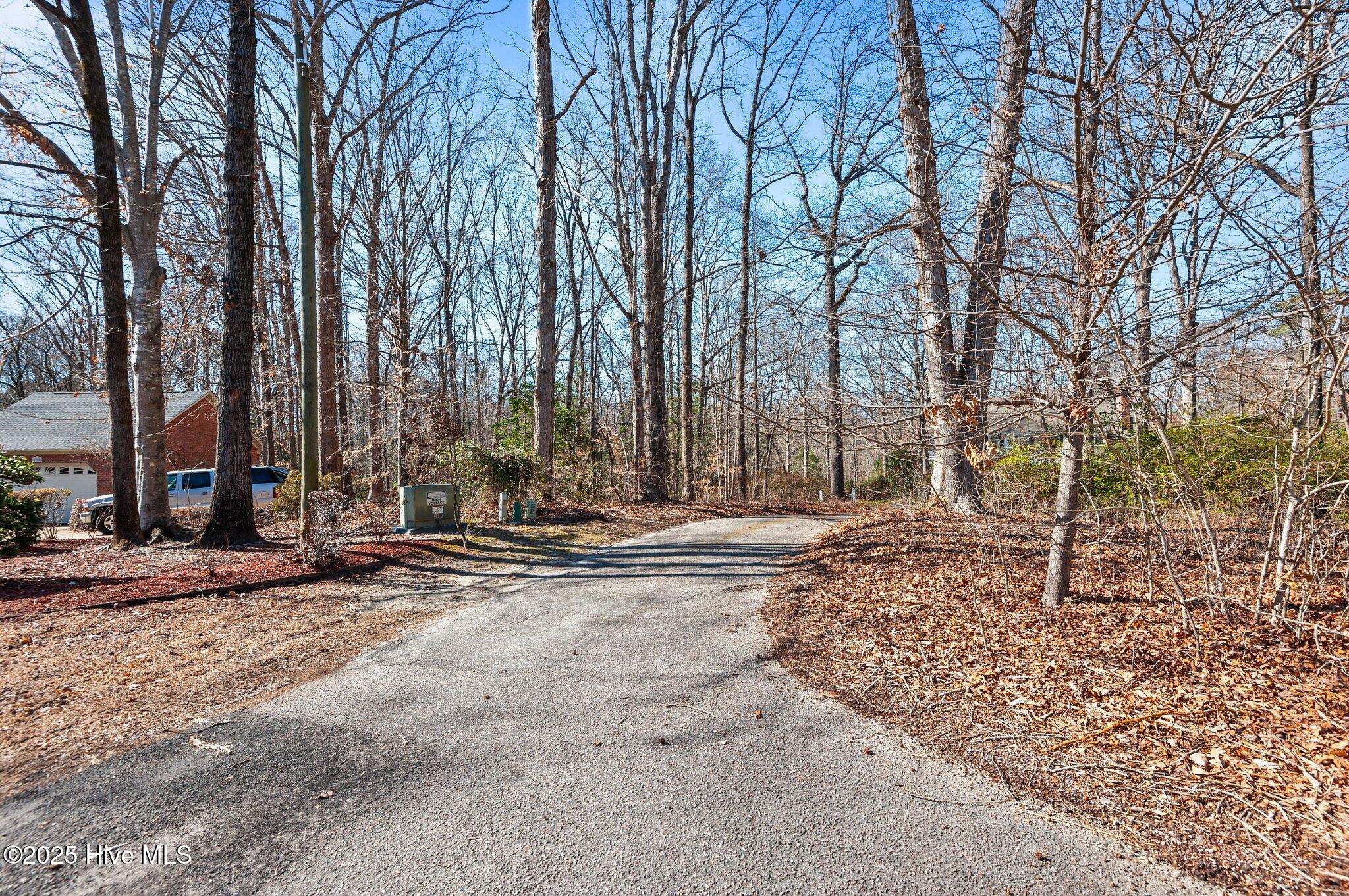 104 Briarwood Court Property Photo 8