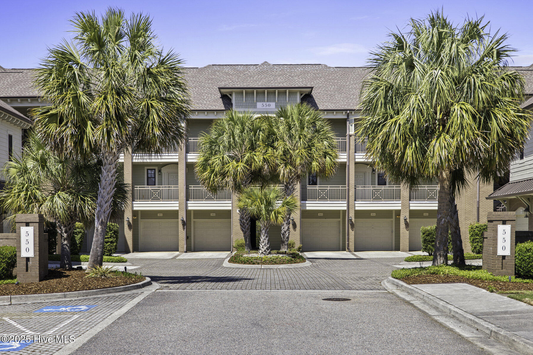 550 Grande Manor Court 207 Property Photo