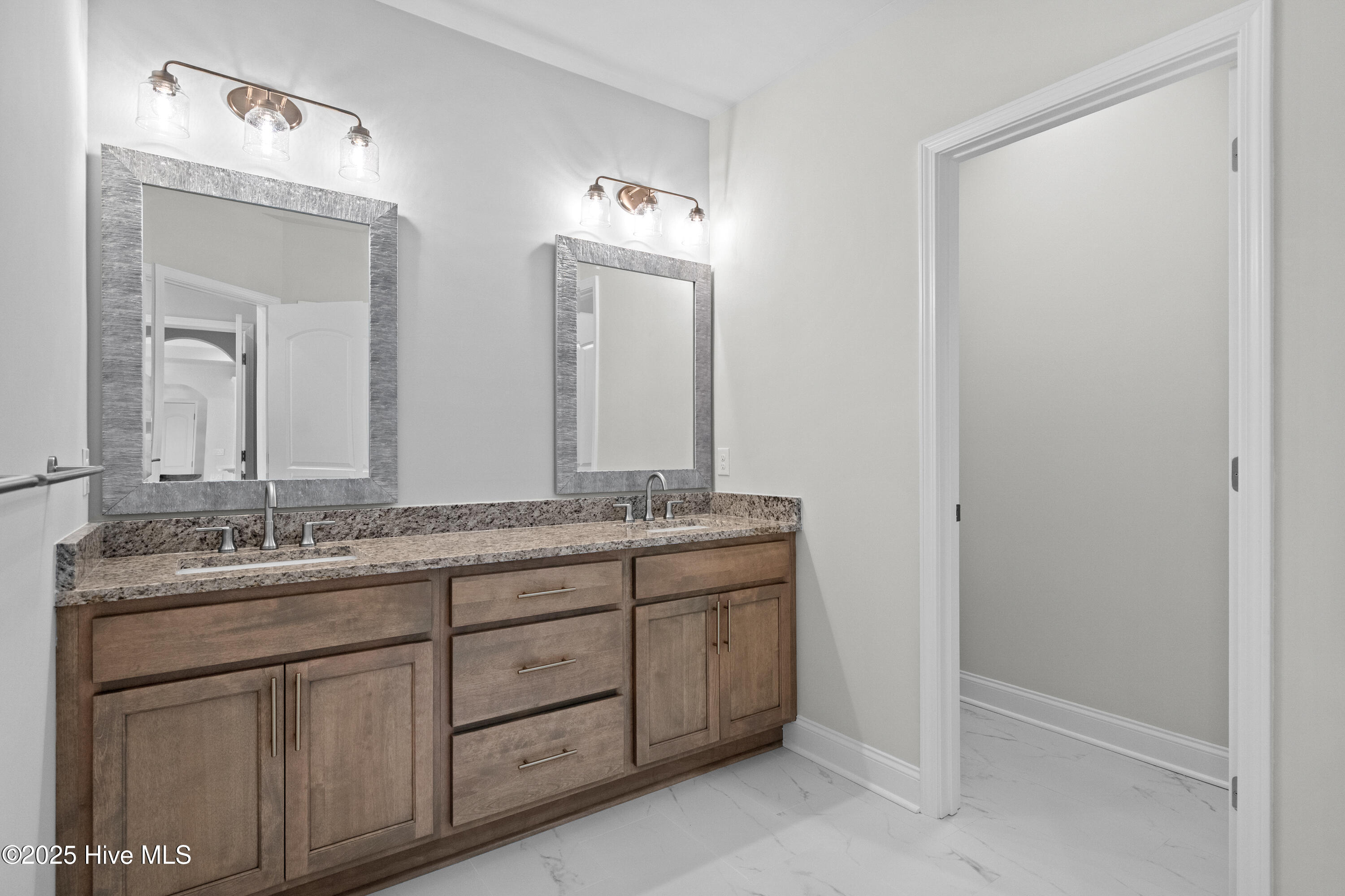 1057 Northbridge Court Lot #9 Property Photo 31