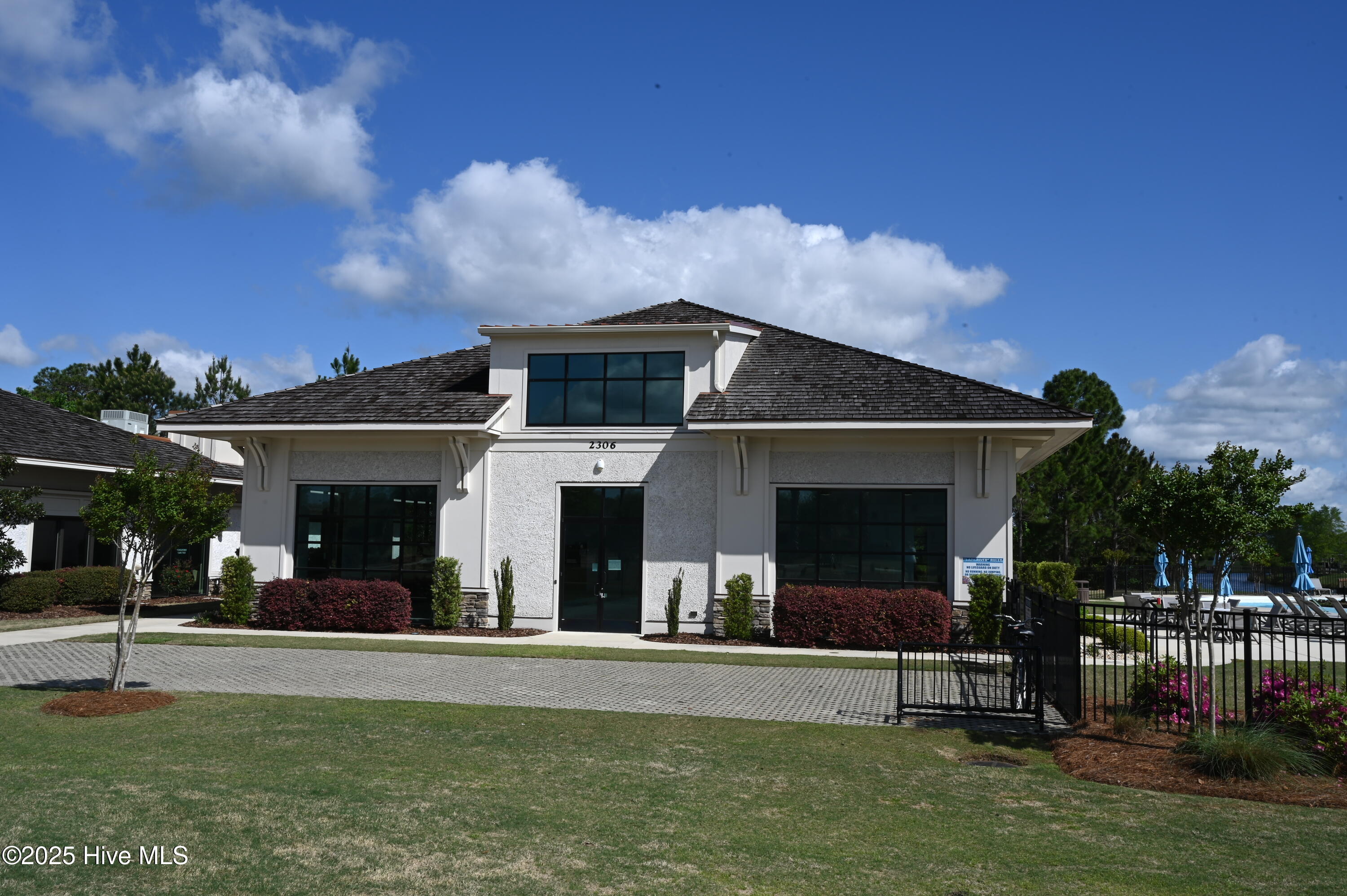 2511 E Timber Crest Drive Property Photo 17