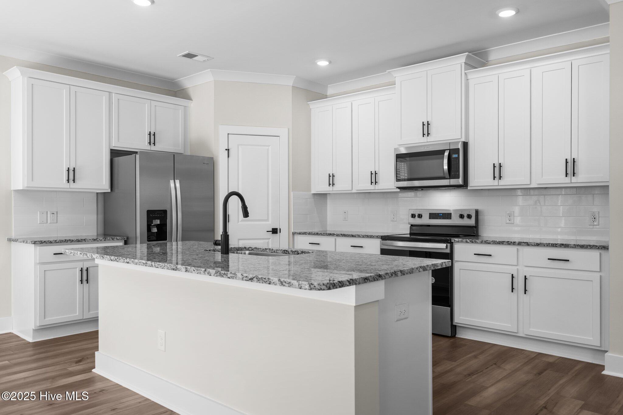 28 S Umbrella Palm Drive Property Photo 13