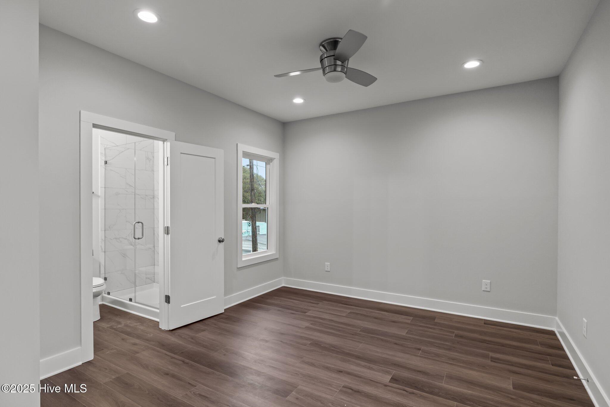 1374 Salter Path Road Property Photo 15