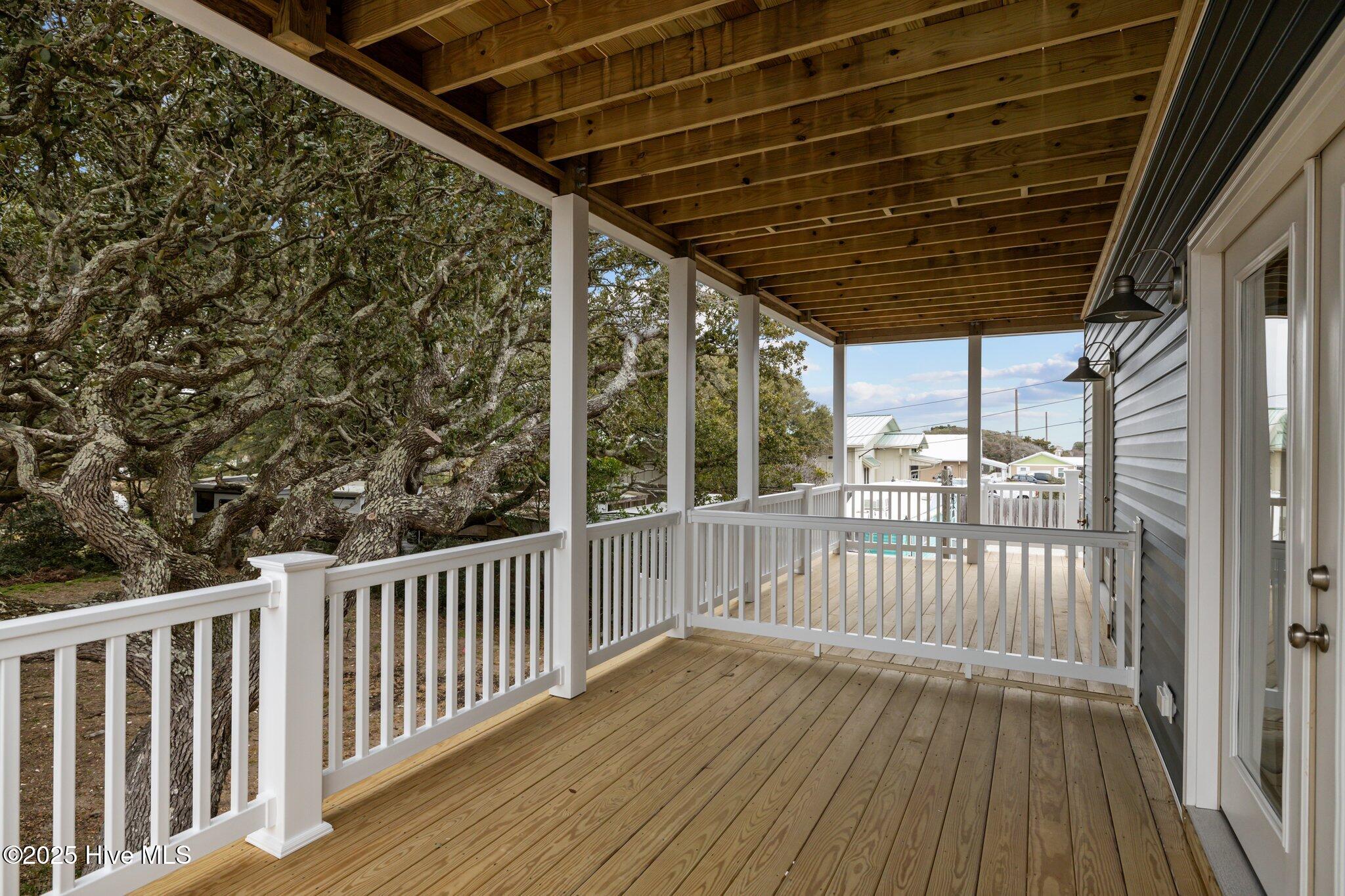 1374 Salter Path Road Property Photo 27