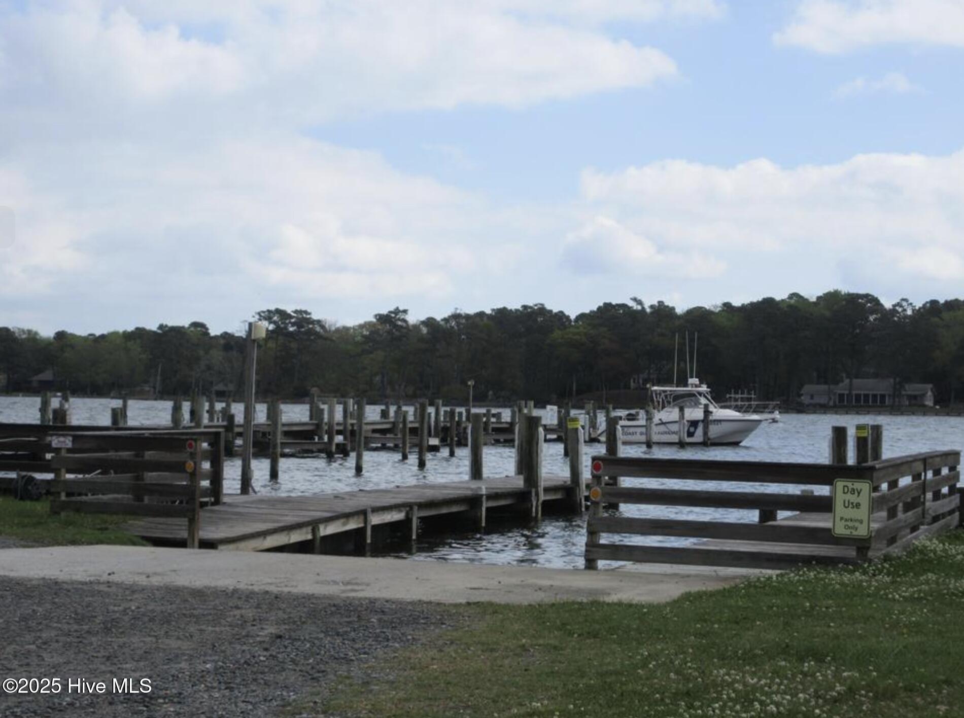 3005 Martins Point Road Property Photo 8