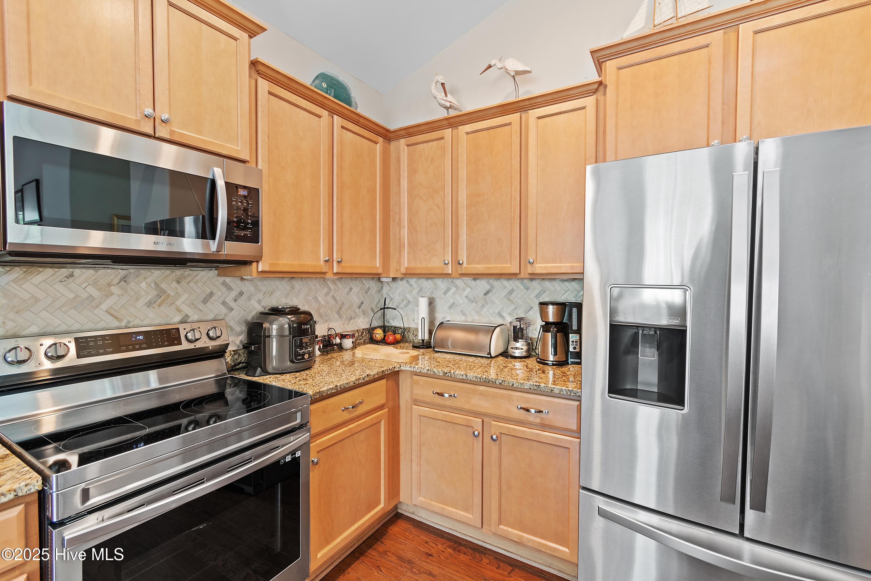 4886 Olde Cypress Lane Property Photo 11
