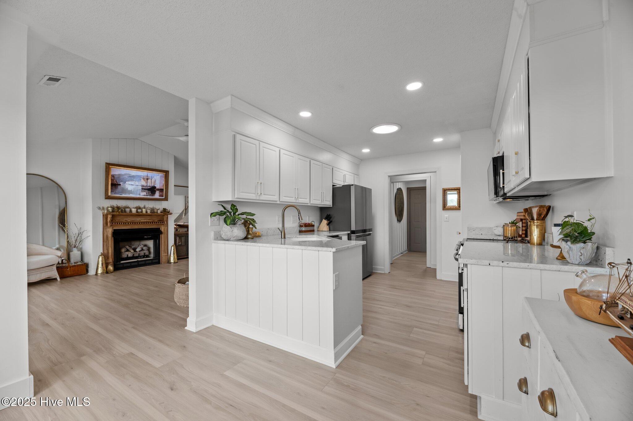 5713 Sloop Court Property Photo 13