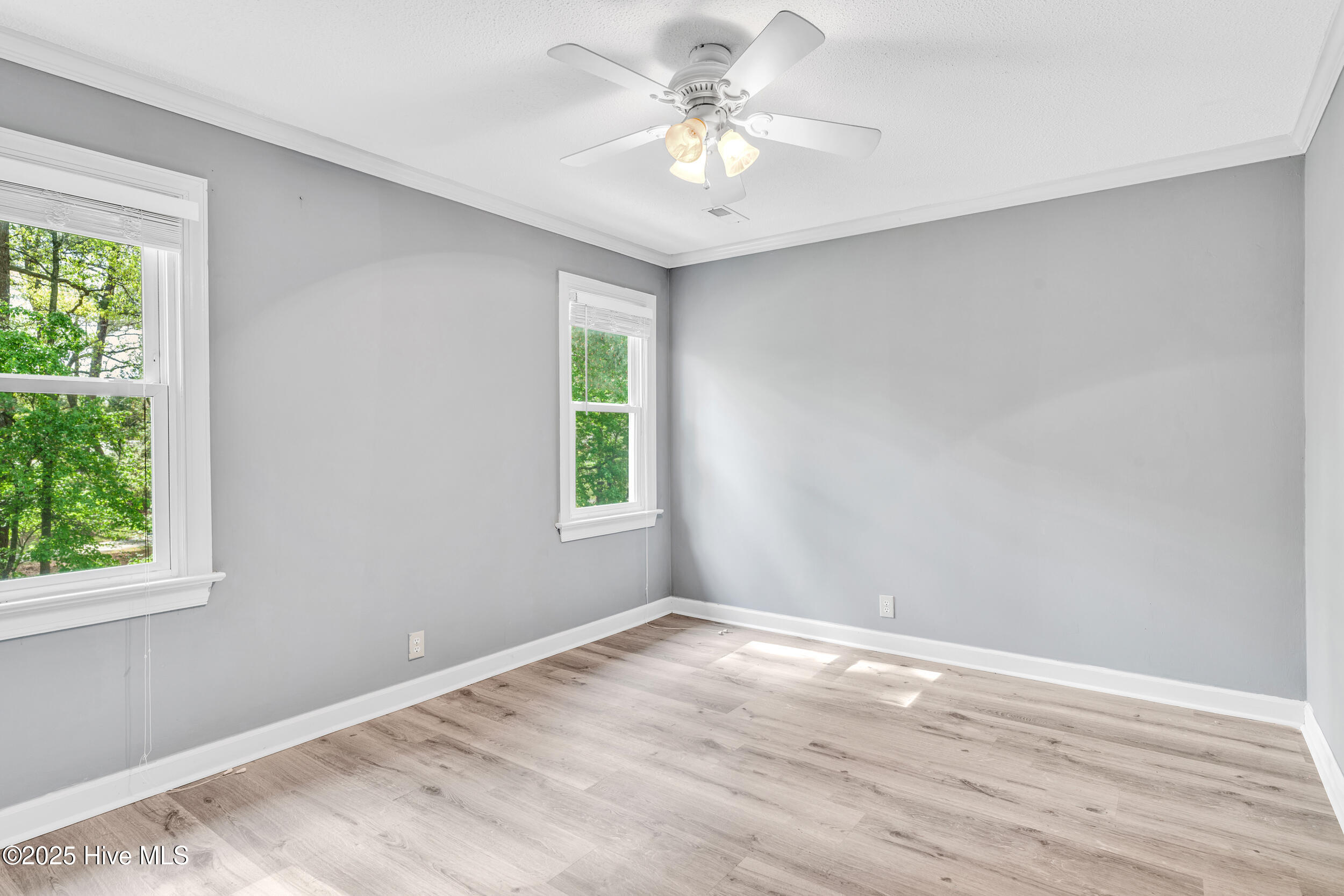 103 E Raintree Lane Property Photo 25