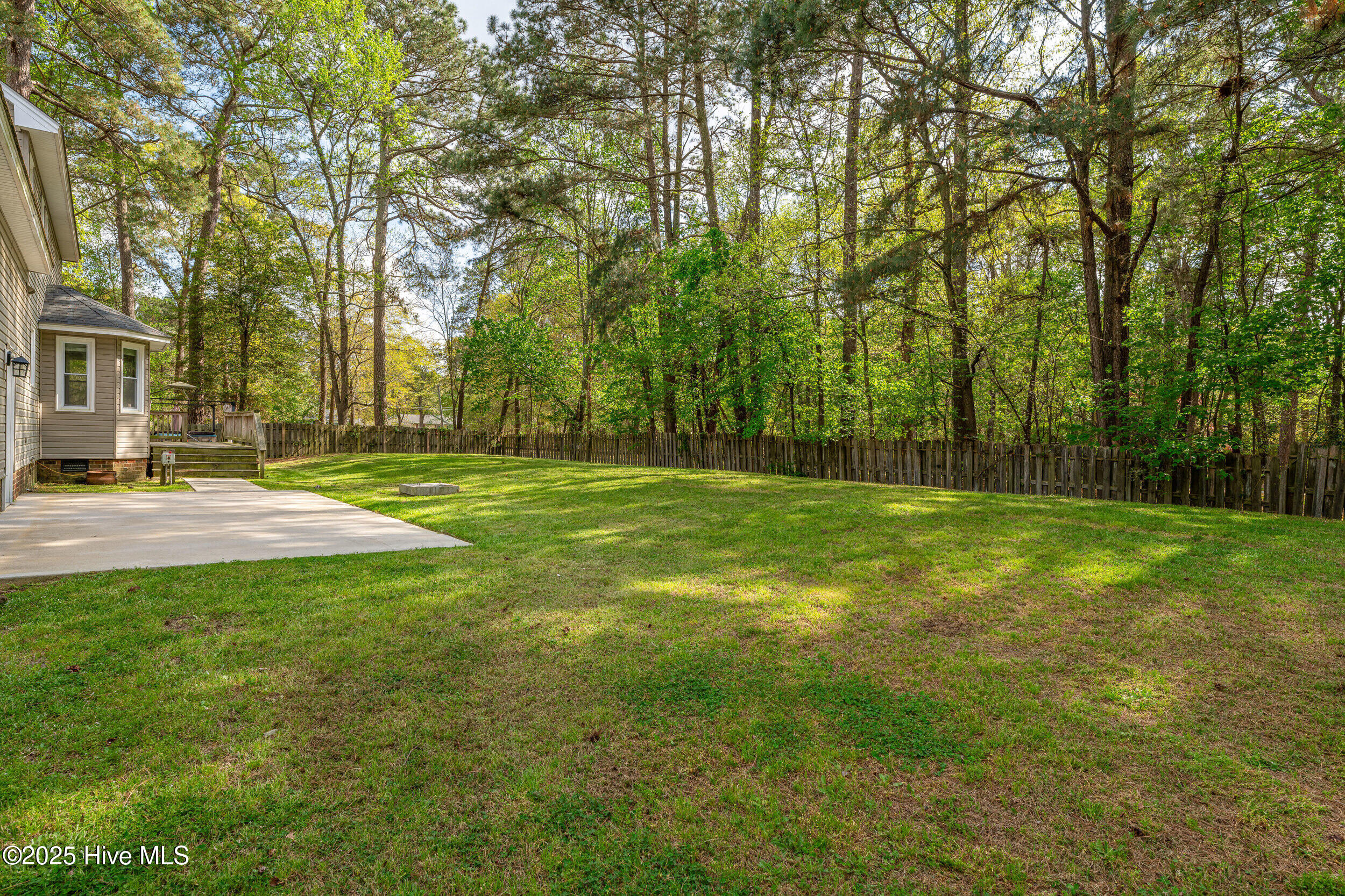 103 E Raintree Lane Property Photo 40