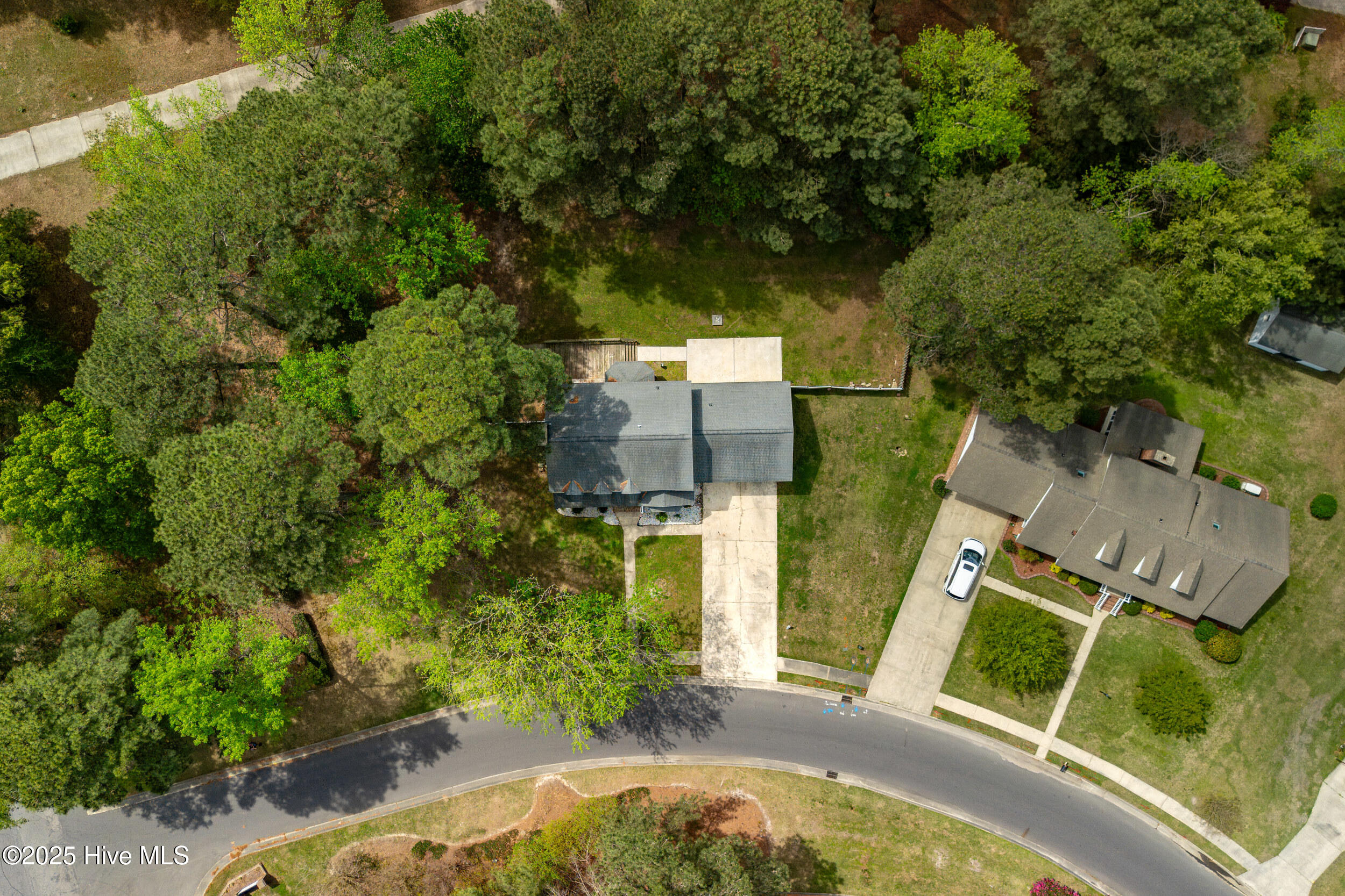 103 E Raintree Lane Property Photo 46