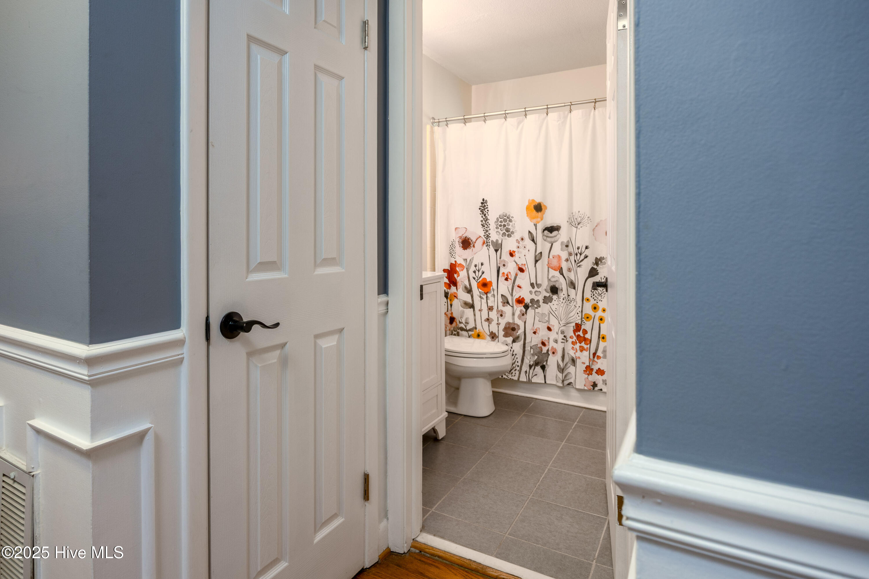 211 Edgewood Avenue Property Photo 20