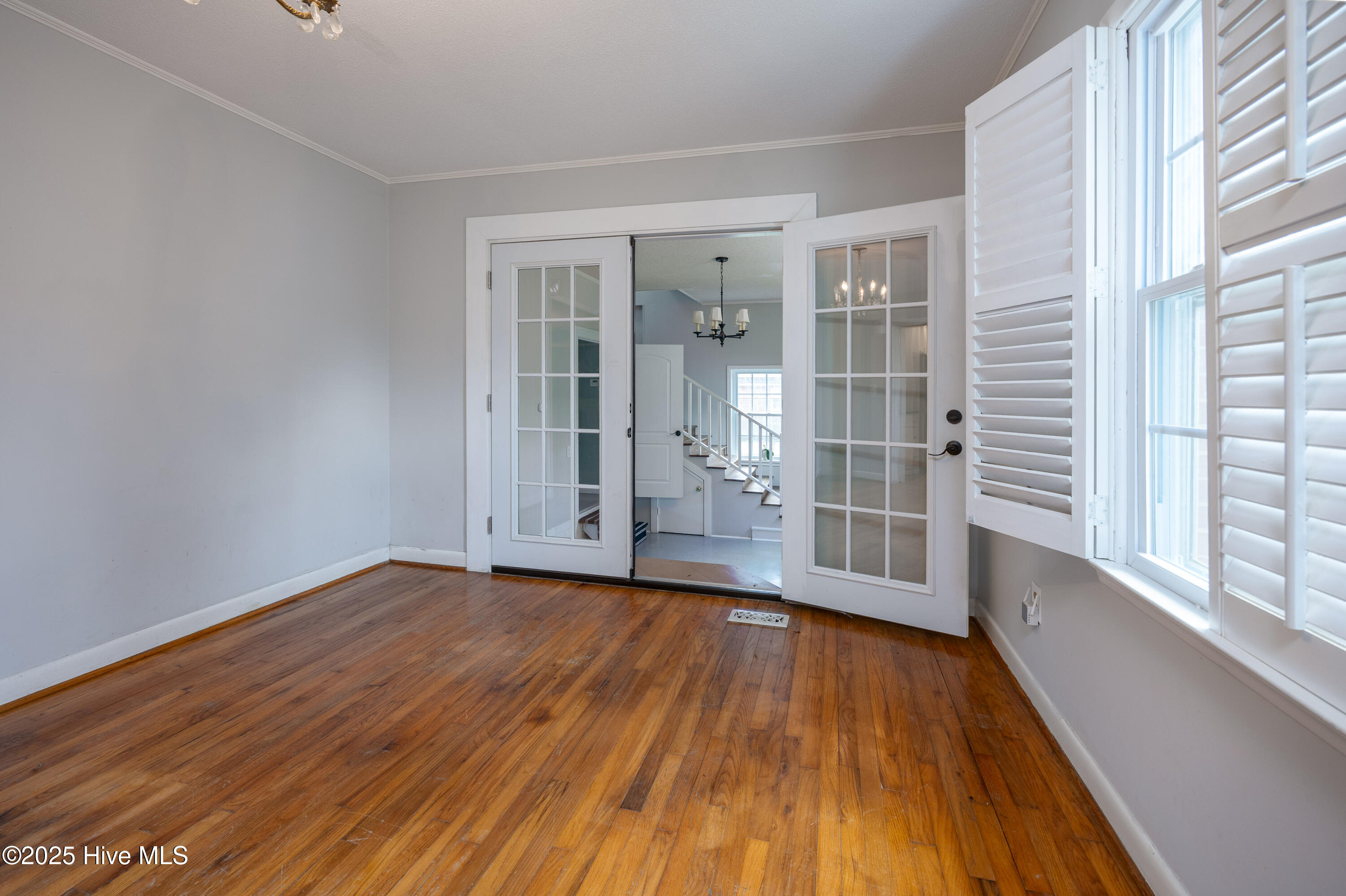 211 Edgewood Avenue Property Photo 26