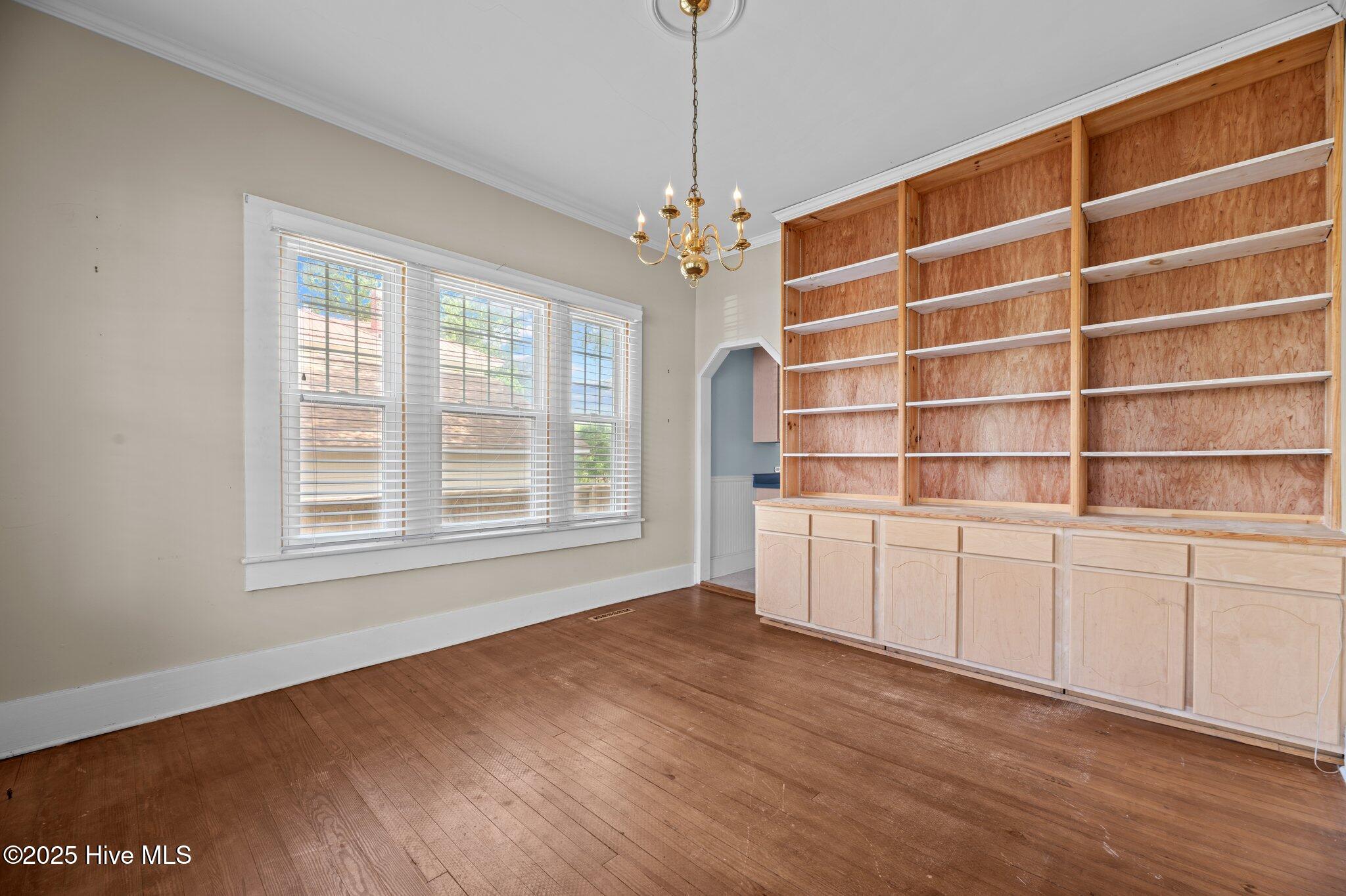 1319 Rhem Avenue Property Photo 15