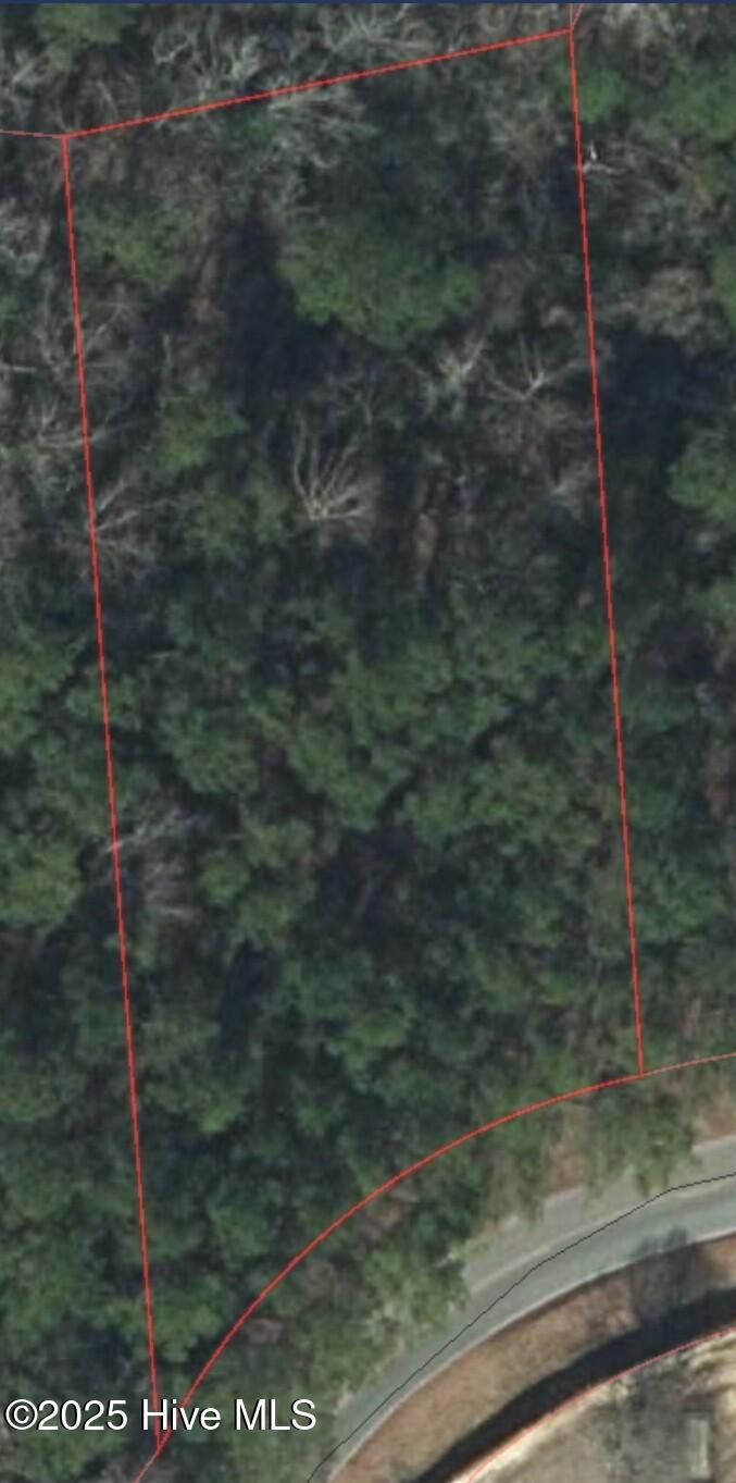 13 North Drive Property Photo 1
