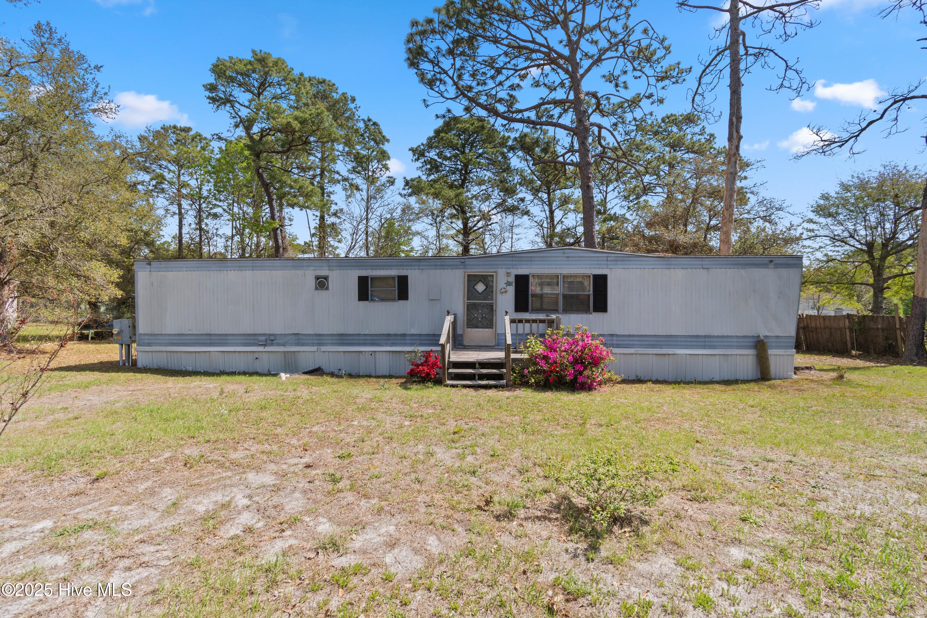 1464 Trogon Place Property Photo