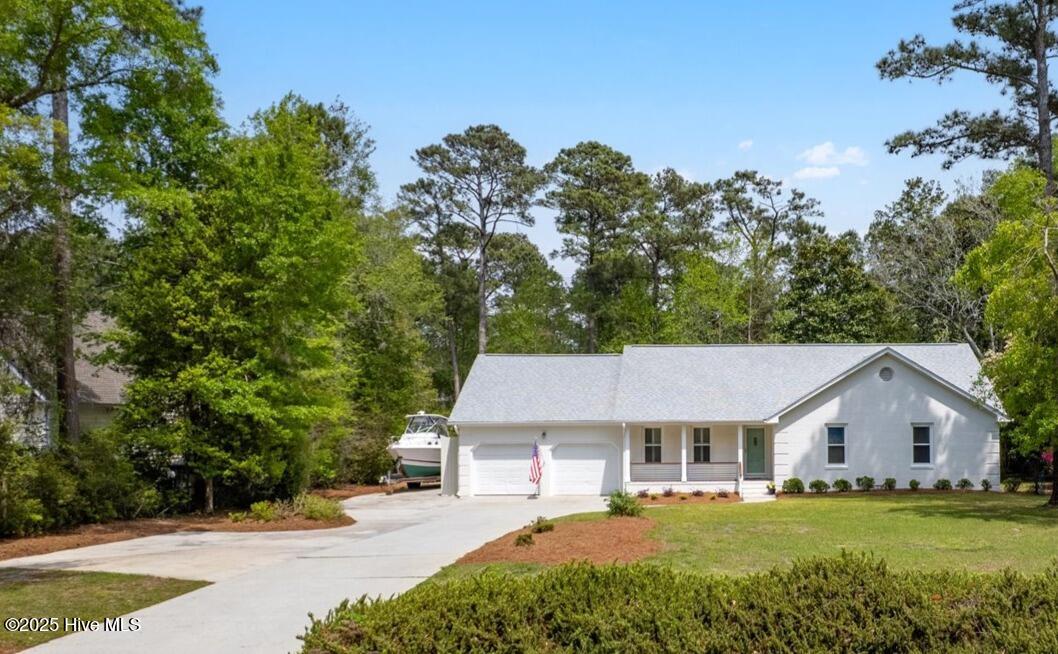709 Saw Grass Road Property Photo 1