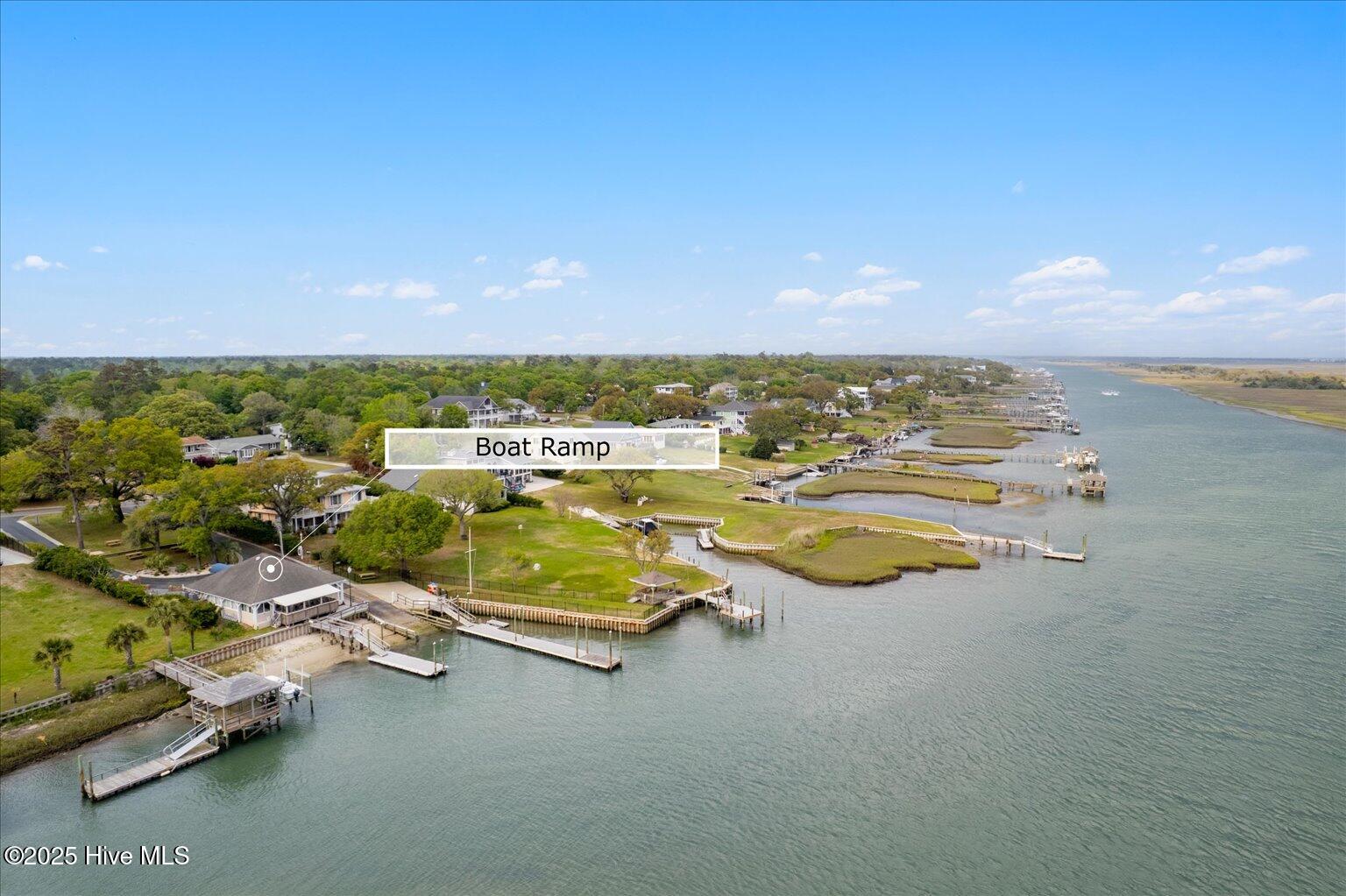 709 Saw Grass Road Property Photo 5