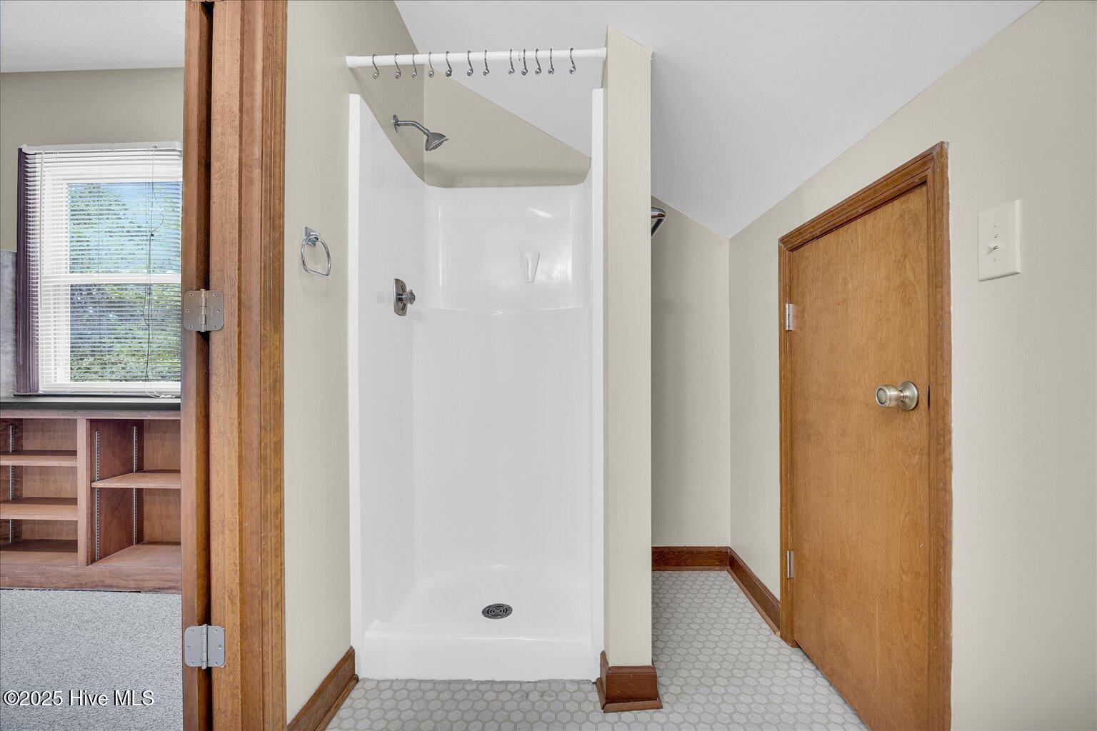 709 Saw Grass Road Property Photo 32