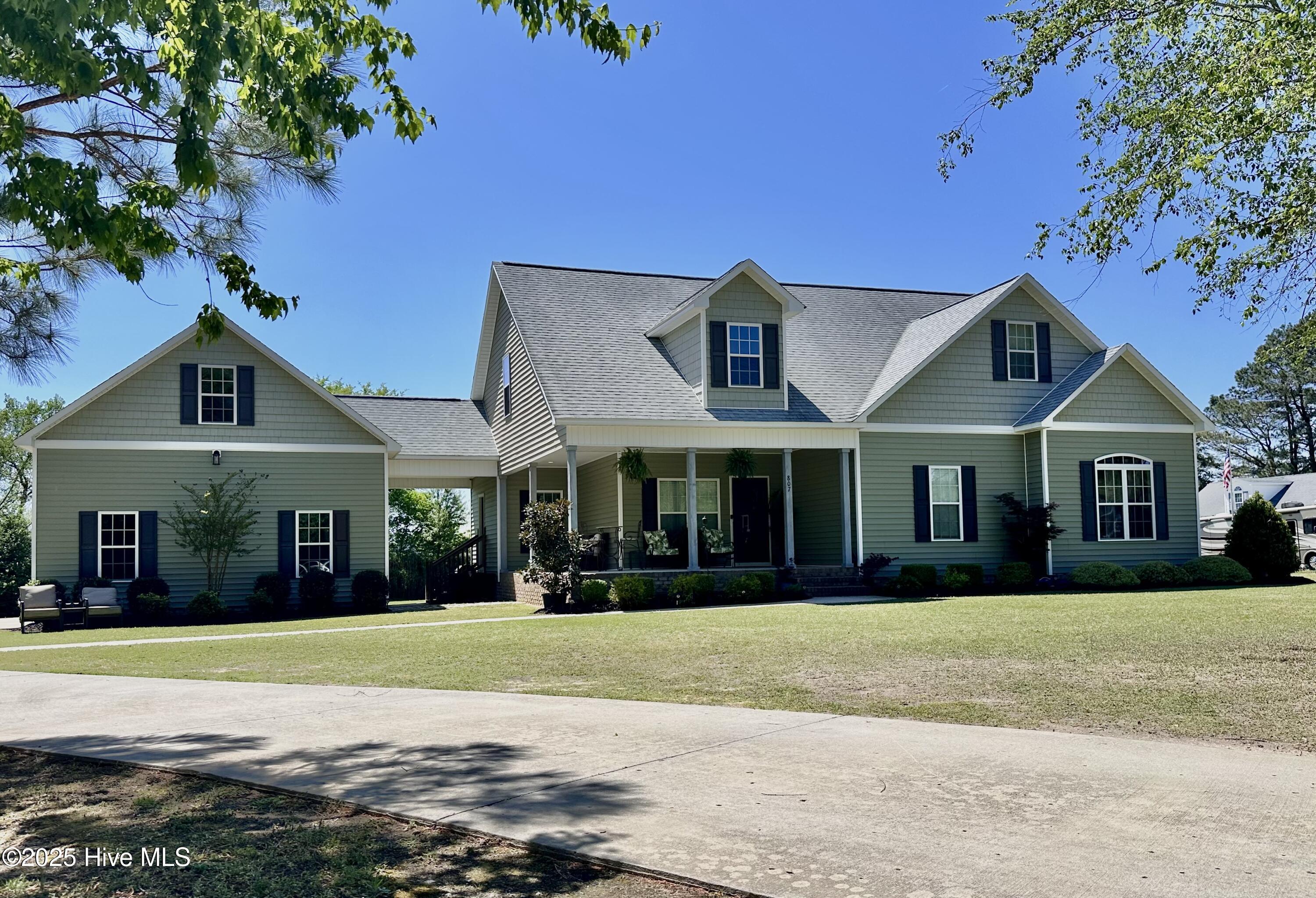 807 Badger Drive Property Photo